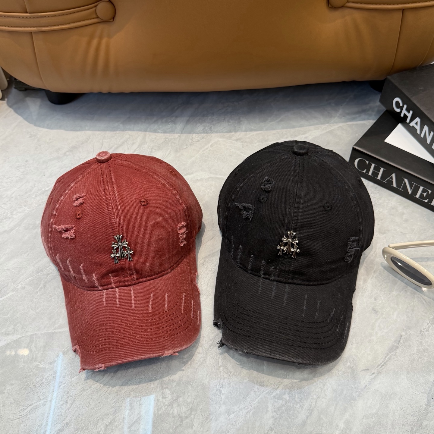 克罗心 🆕🆕新款棒球帽，个性时尚经典十字架标志，休闲带点酷酷的感觉，中性款男女同款！超好搭！头围:56-