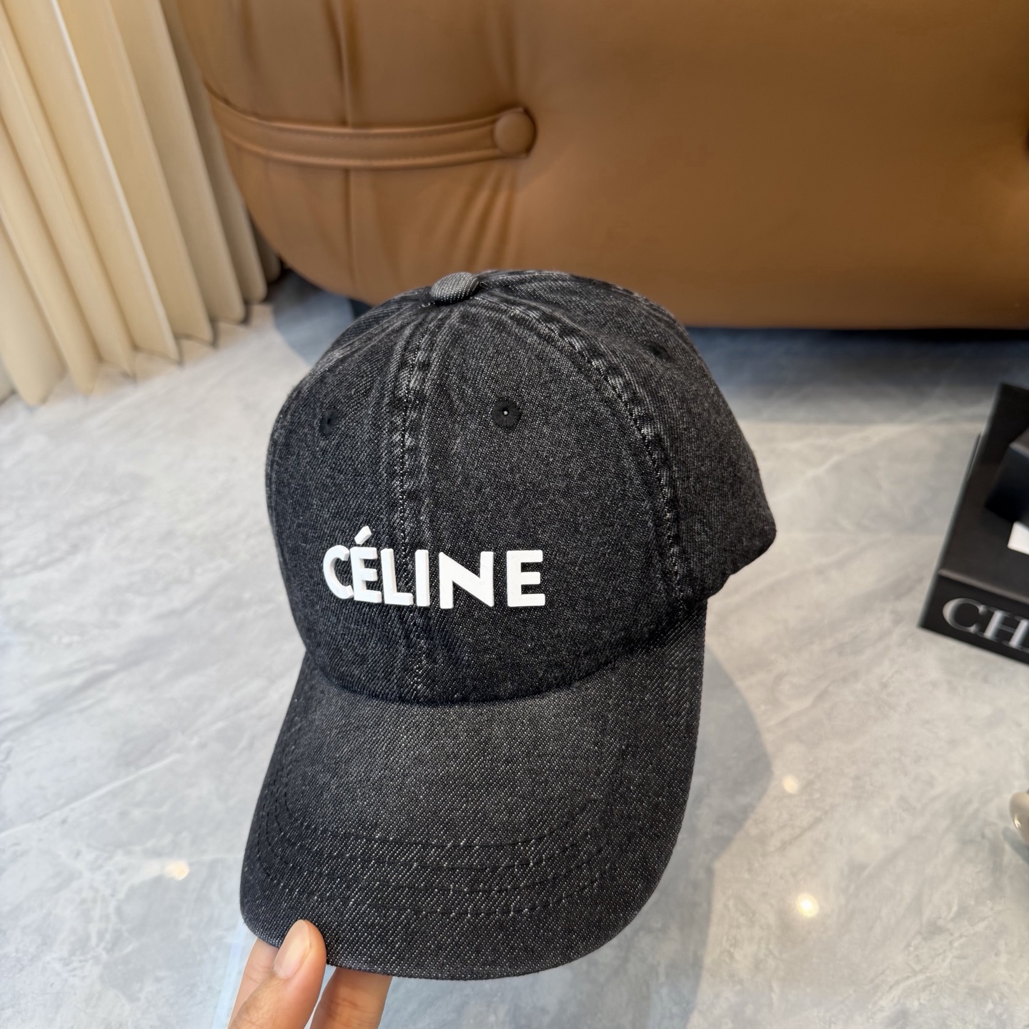 💛配防尘袋【CELINE赛琳】新款牛仔棒球帽🧢，出街必备超好搭配，赶紧入手！