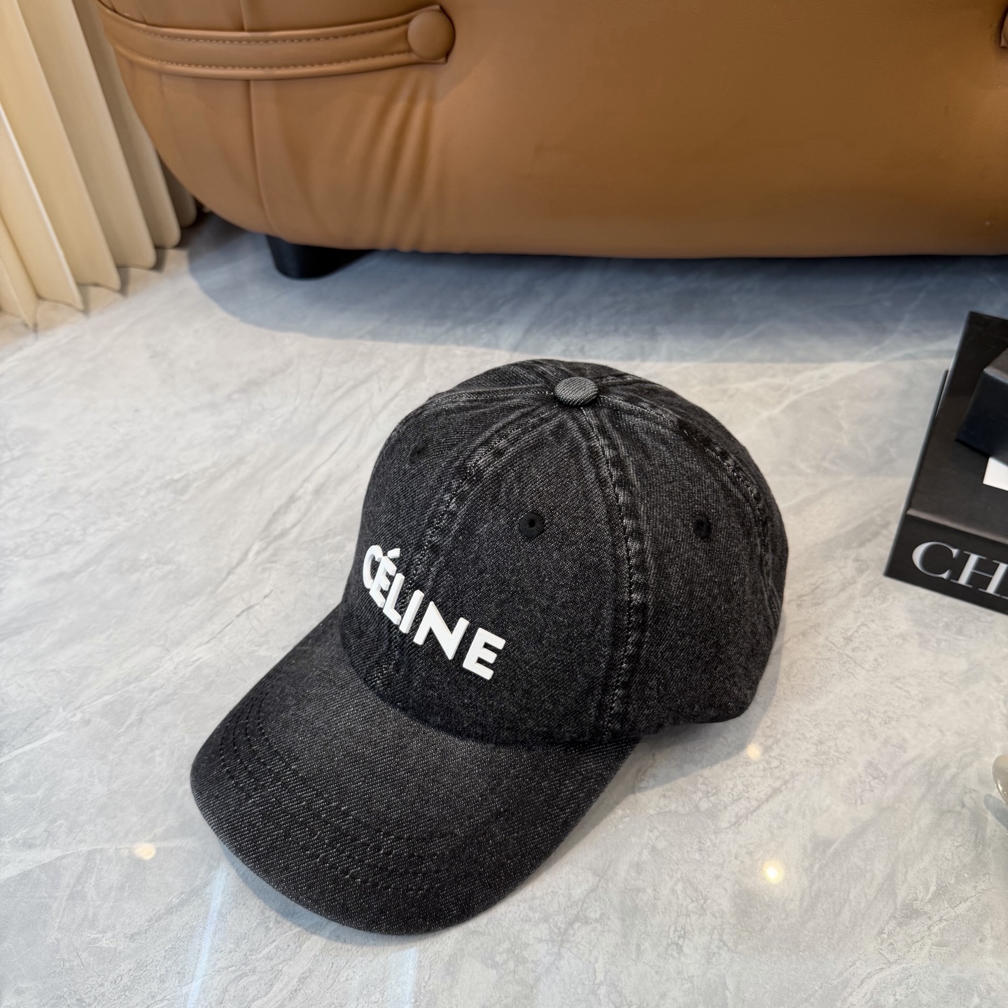 💛配防尘袋【CELINE赛琳】新款牛仔棒球帽🧢，出街必备超好搭配，赶紧入手！