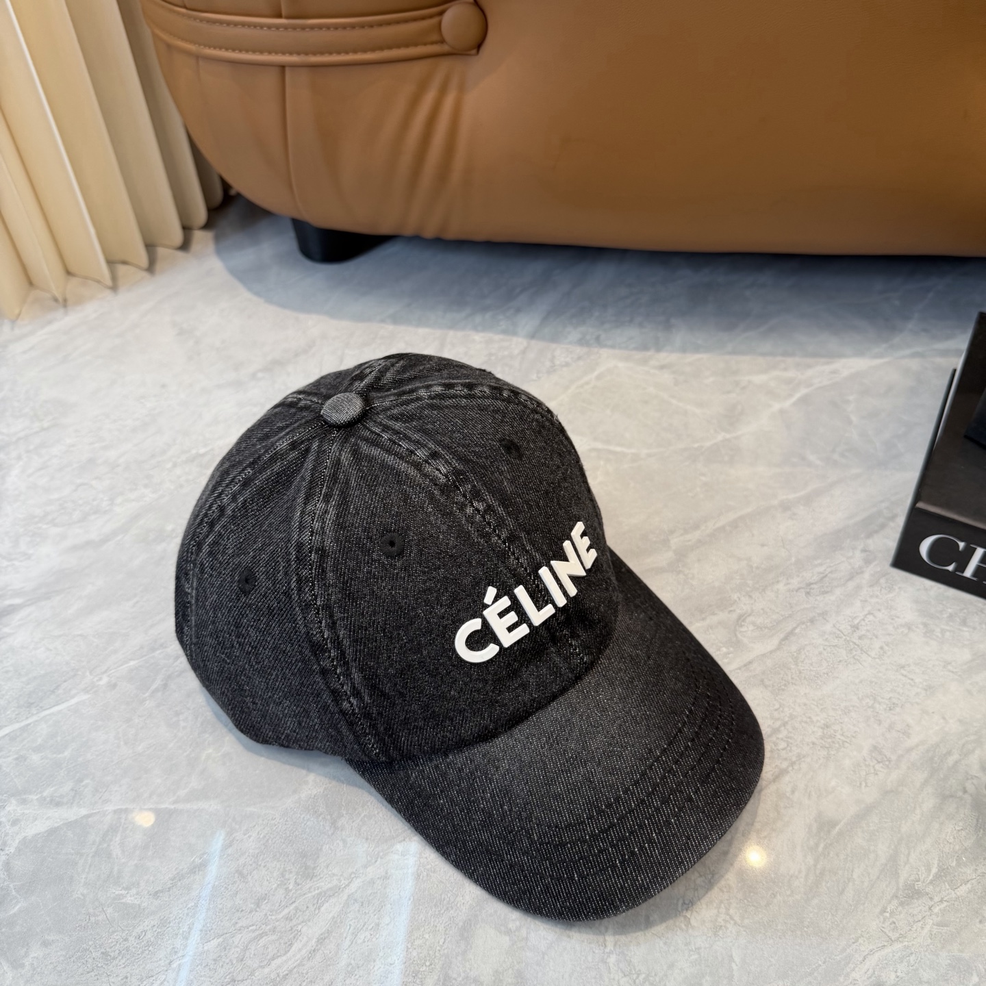 💛配防尘袋【CELINE赛琳】新款牛仔棒球帽🧢，出街必备超好搭配，赶紧入手！
