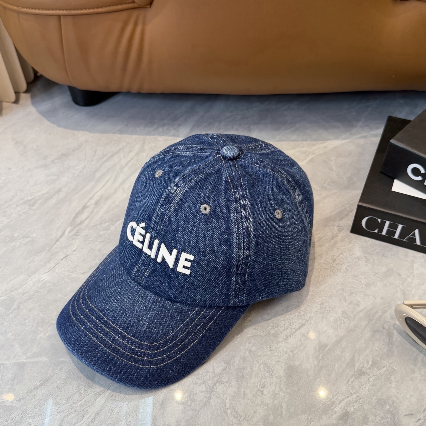 💛配防尘袋【CELINE赛琳】新款牛仔棒球帽🧢，出街必备超好搭配，赶紧入手！