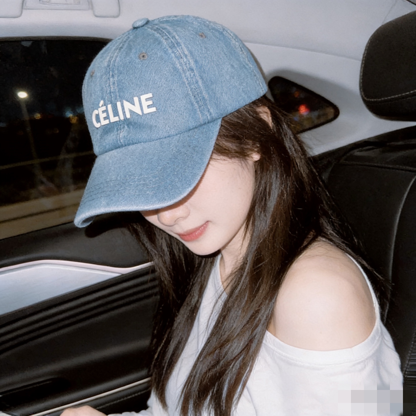 💛配防尘袋【CELINE赛琳】新款牛仔棒球帽🧢，出街必备超好搭配，赶紧入手！