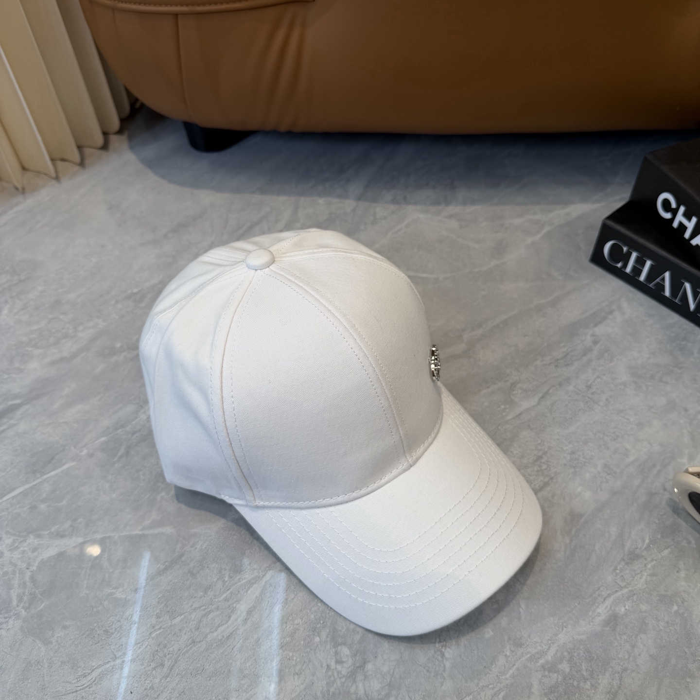 普拉达 Prada🆕新款个性棒球帽，高品质透气性巨佳，四季佩戴款高颜值时尚单品！男女同款