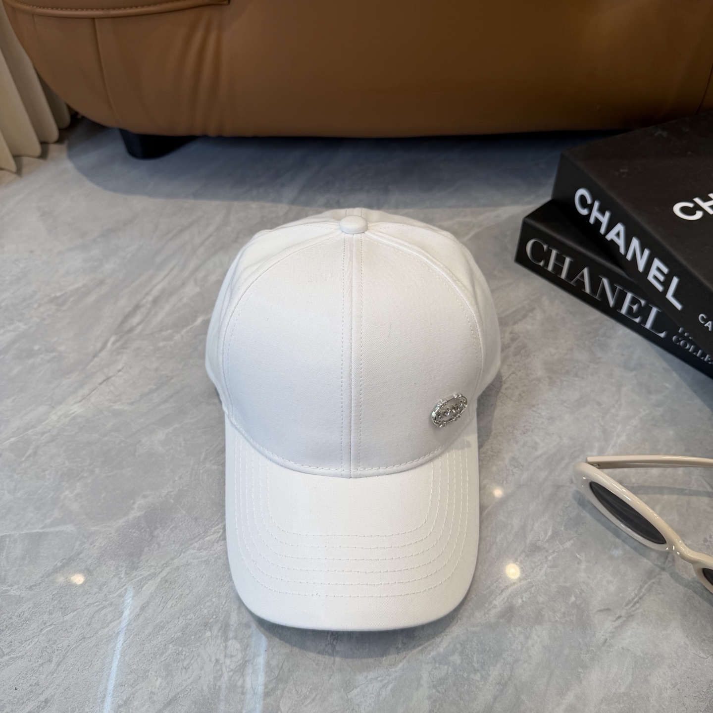 普拉达 Prada🆕新款个性棒球帽，高品质透气性巨佳，四季佩戴款高颜值时尚单品！男女同款