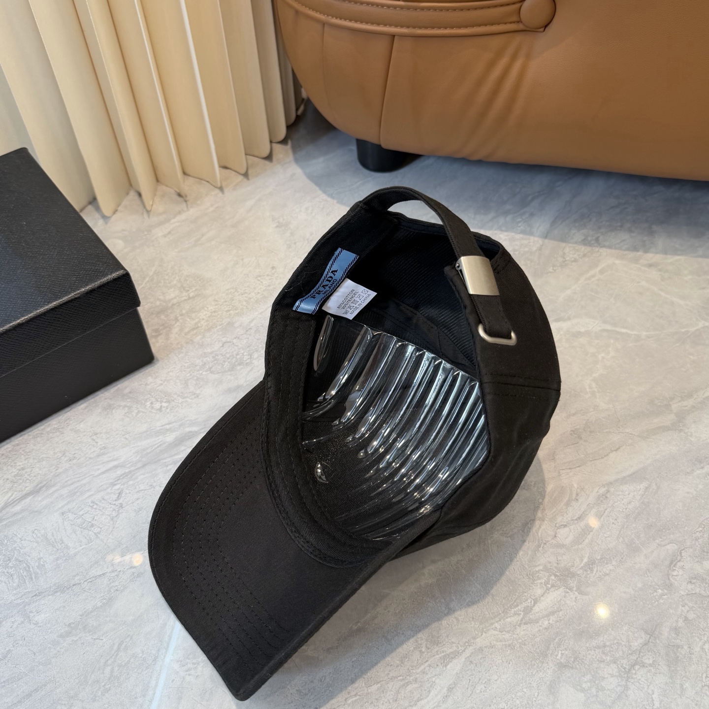 普拉达 Prada🆕新款个性棒球帽，高品质透气性巨佳，四季佩戴款高颜值时尚单品！男女同款