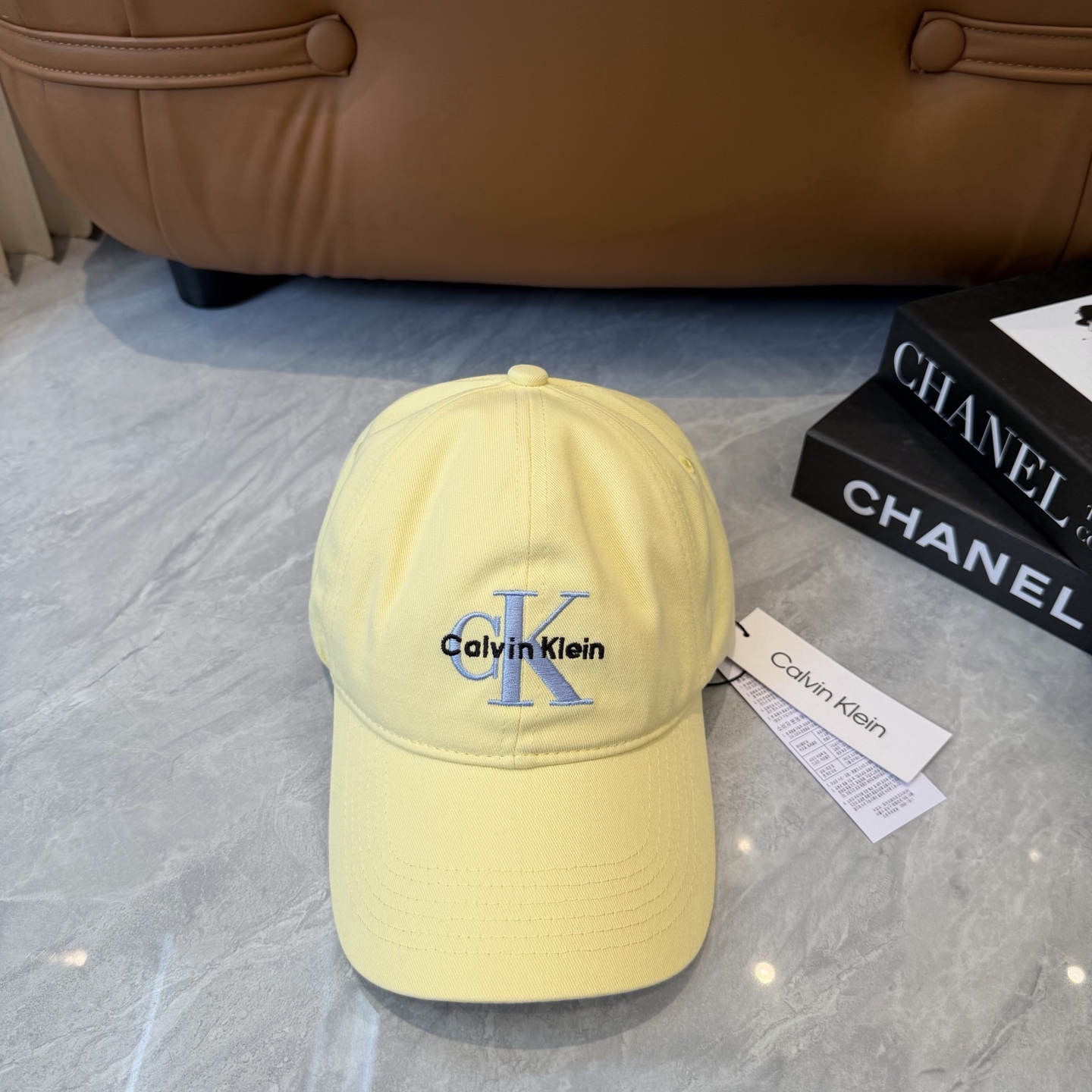 原单正品ck棒球帽！绝对原单！品质细节都超好！不可多得的好货！关于品牌就不多介绍了 这个潮牌不用多说，其