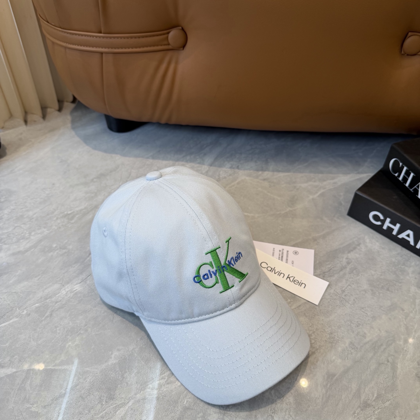 原单正品ck棒球帽！绝对原单！品质细节都超好！不可多得的好货！关于品牌就不多介绍了 这个潮牌不用多说，其