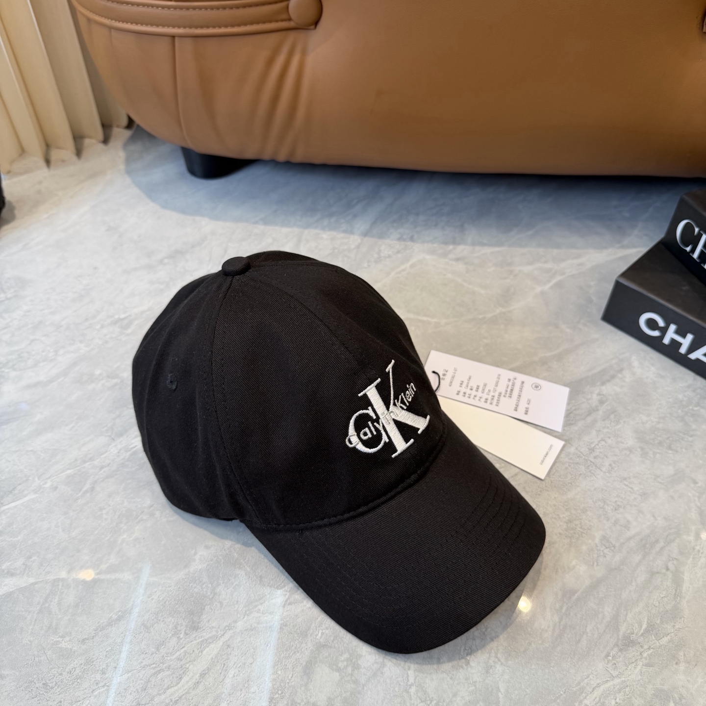 原单正品ck棒球帽！绝对原单！品质细节都超好！不可多得的好货！关于品牌就不多介绍了 这个潮牌不用多说，其