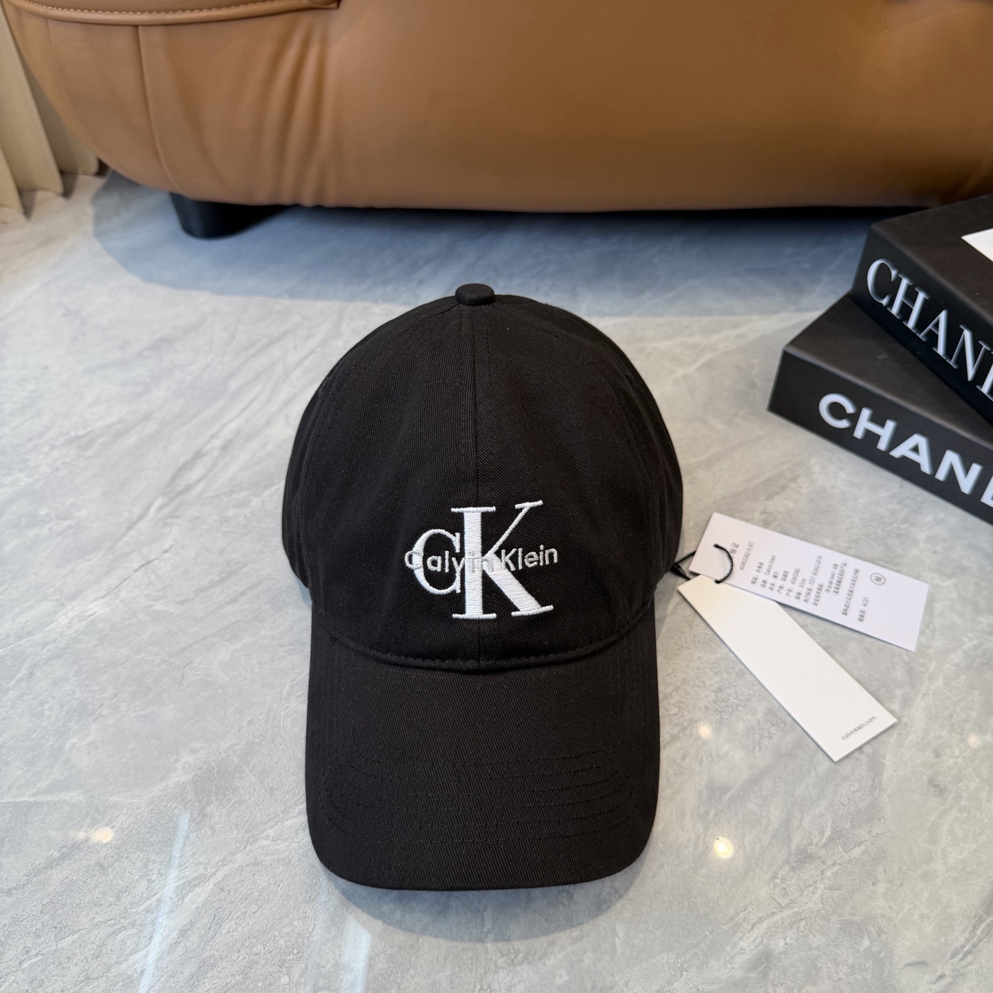 原单正品ck棒球帽！绝对原单！品质细节都超好！不可多得的好货！关于品牌就不多介绍了 这个潮牌不用多说，其