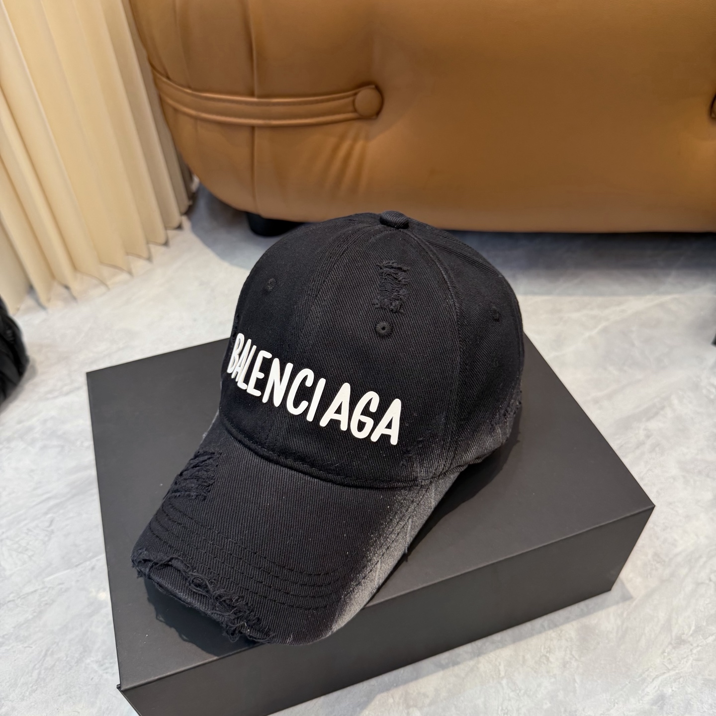 Balenciaga 巴黎世家 洗水破洞棒球帽 必爆 🔥BALENCIAGA巴黎世家新款洗水纯棉棒球帽重
