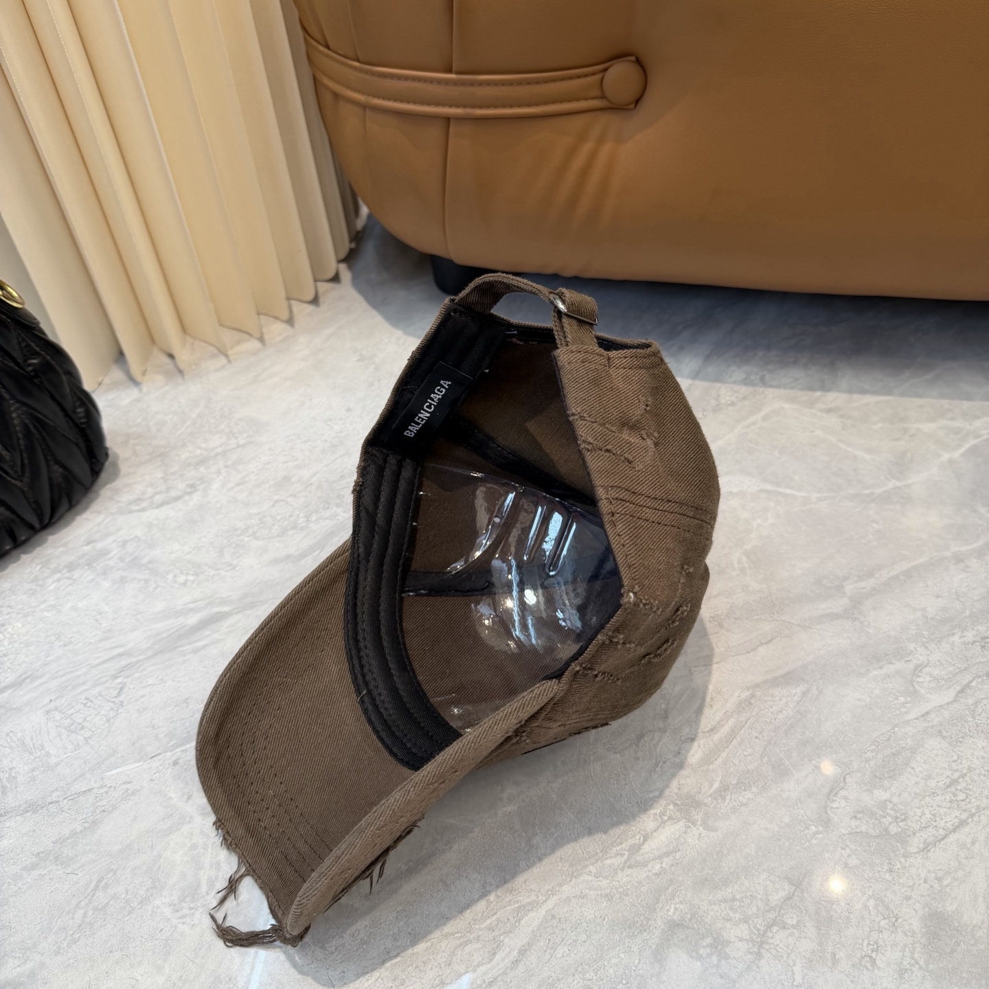 Balenciaga 巴黎世家 洗水破洞棒球帽 必爆 🔥BALENCIAGA巴黎世家新款洗水纯棉棒球帽重
