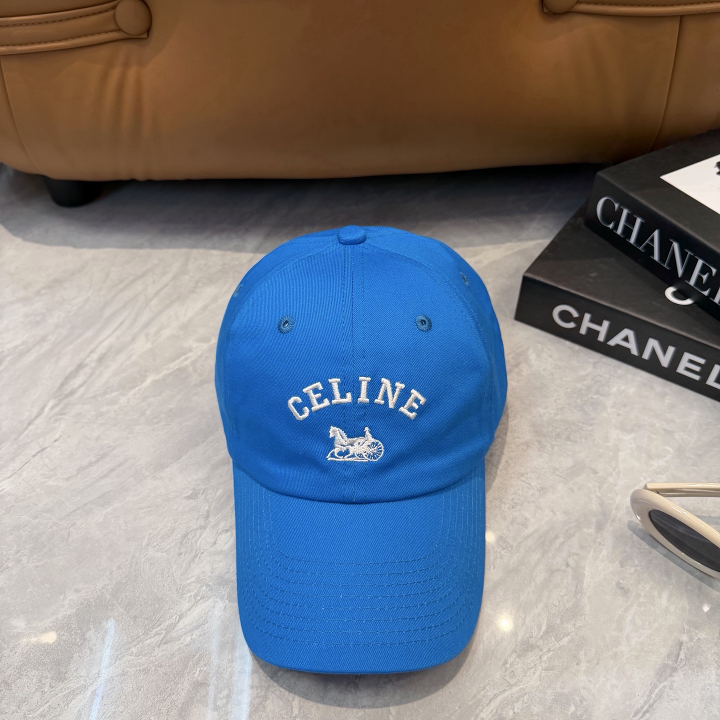 爆款CELINE（赛琳）官网代购版本。 原版1:1 定制！ 简约字母明星同款最新棒球帽，时尚潮流，高端做