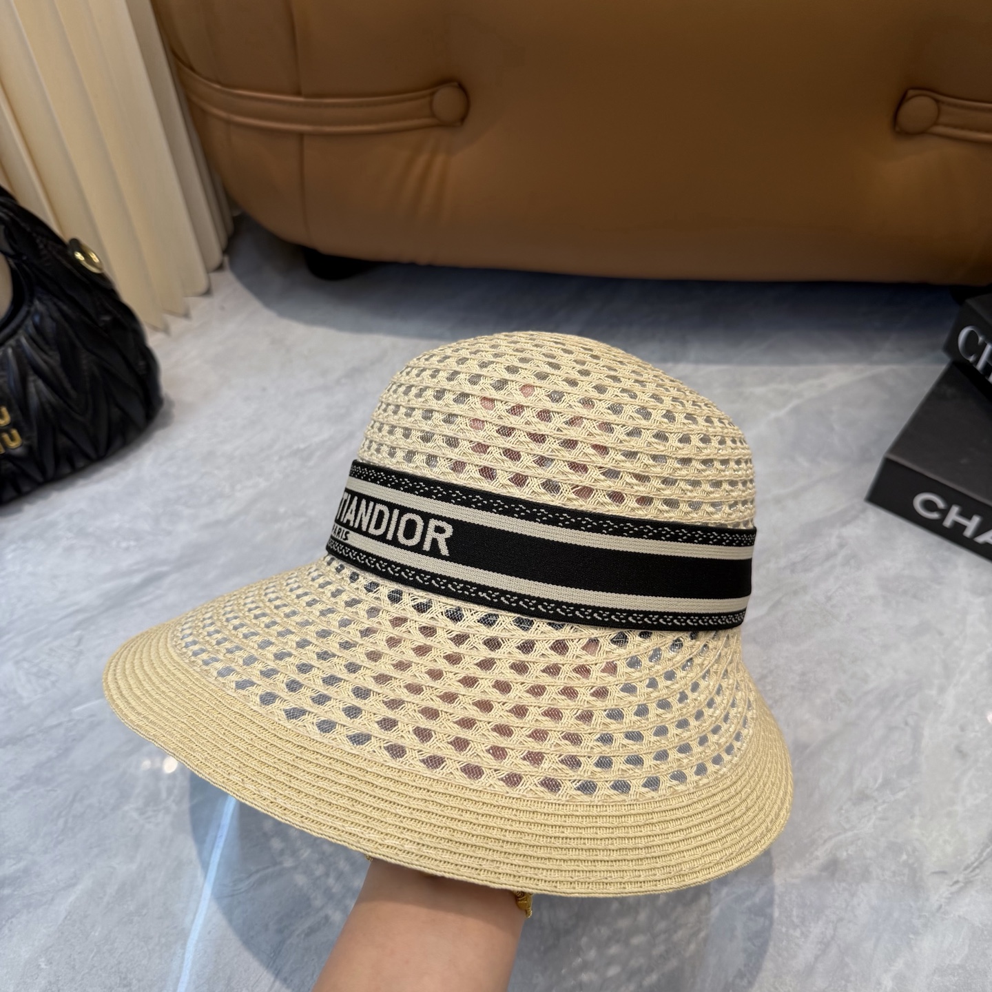 Dior迪奥草帽，镂空礼帽，官方款，一比一定制，非市场普通版本，头围57cm