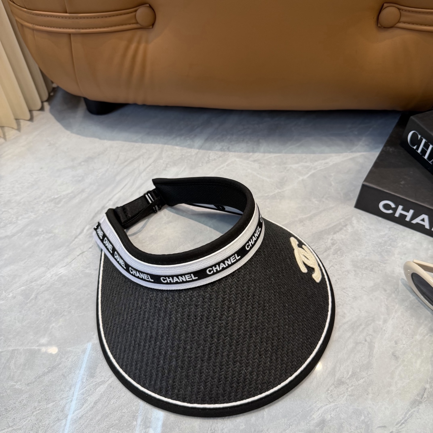Chanel 香奈儿轻奢名媛风空顶帽 透气不闷头…可调节 夏季
