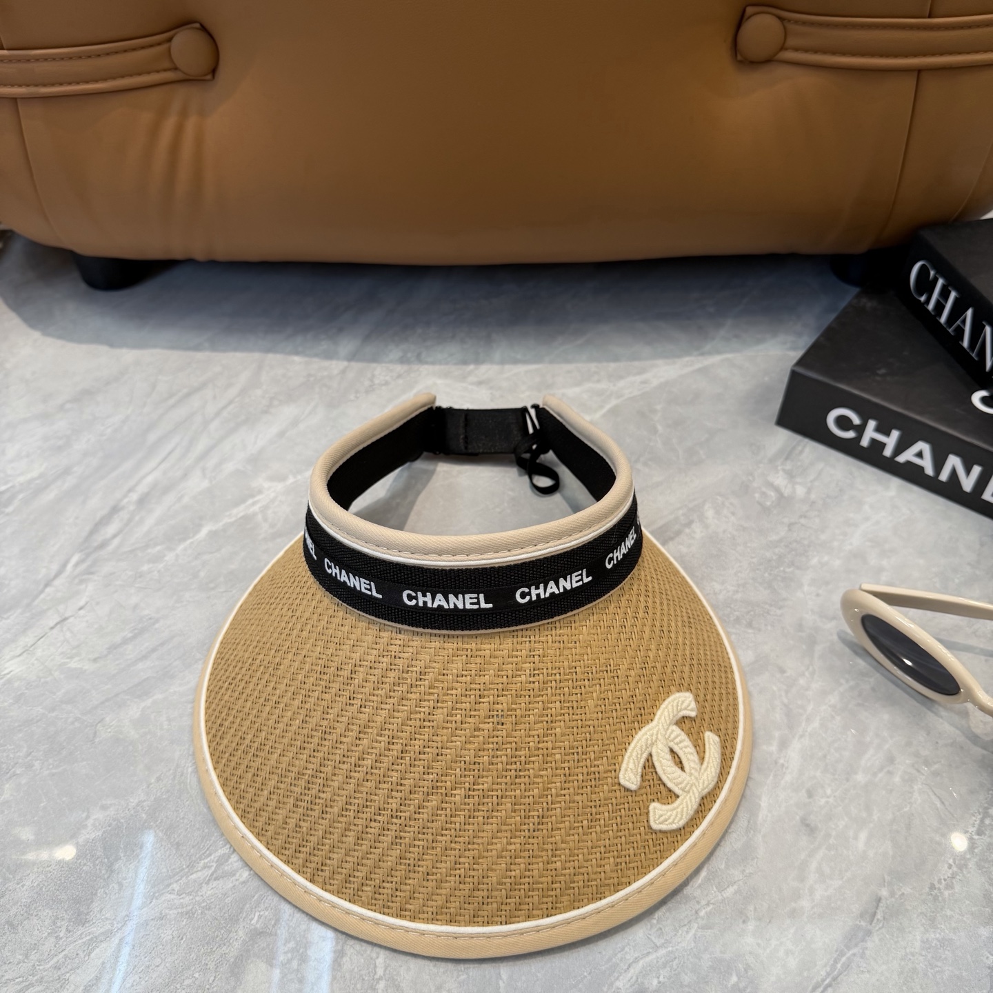 Chanel 香奈儿轻奢名媛风空顶帽 透气不闷头…可调节 夏季
