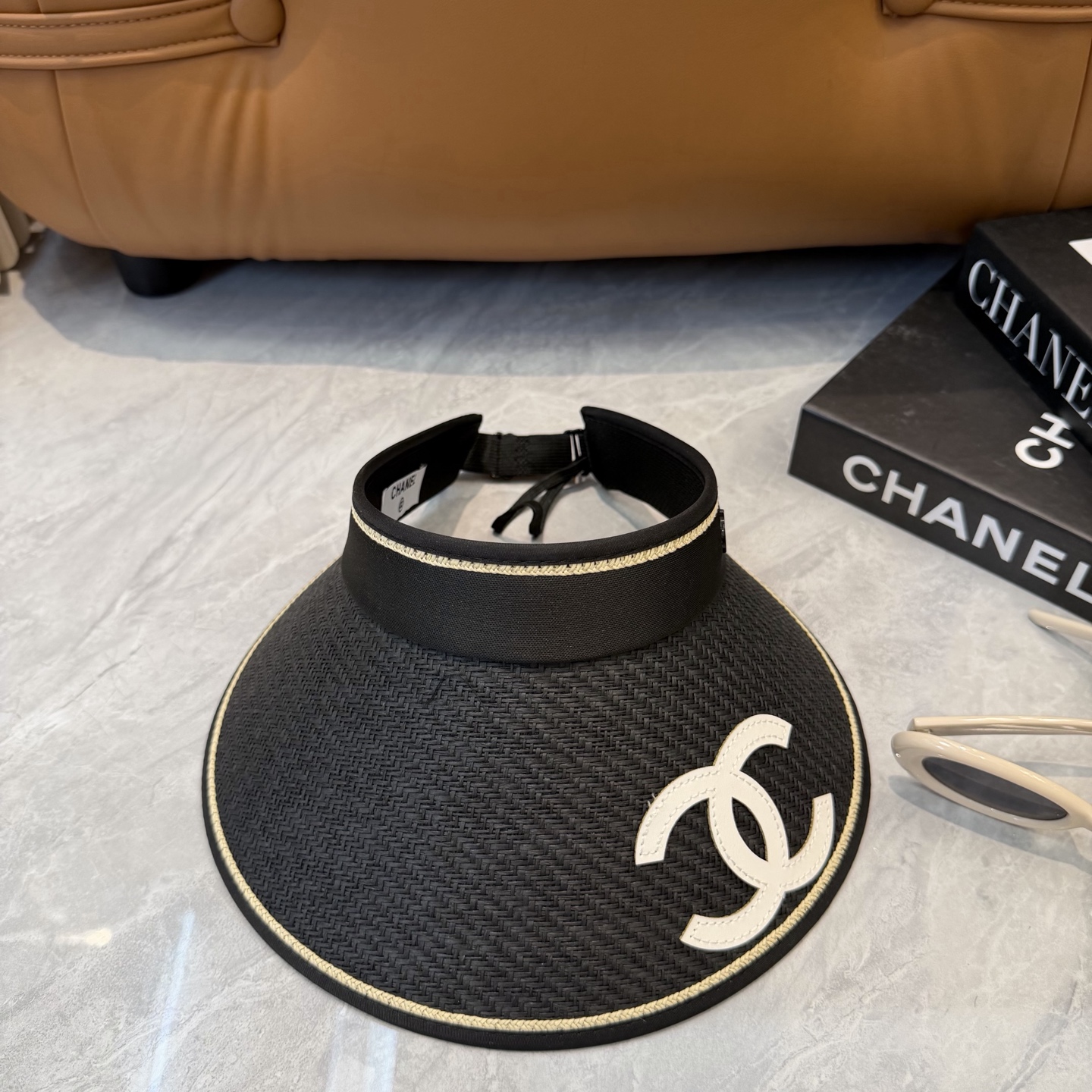 Chanel 香奈儿轻奢名媛风空顶帽 透气不闷头…可调节 夏季