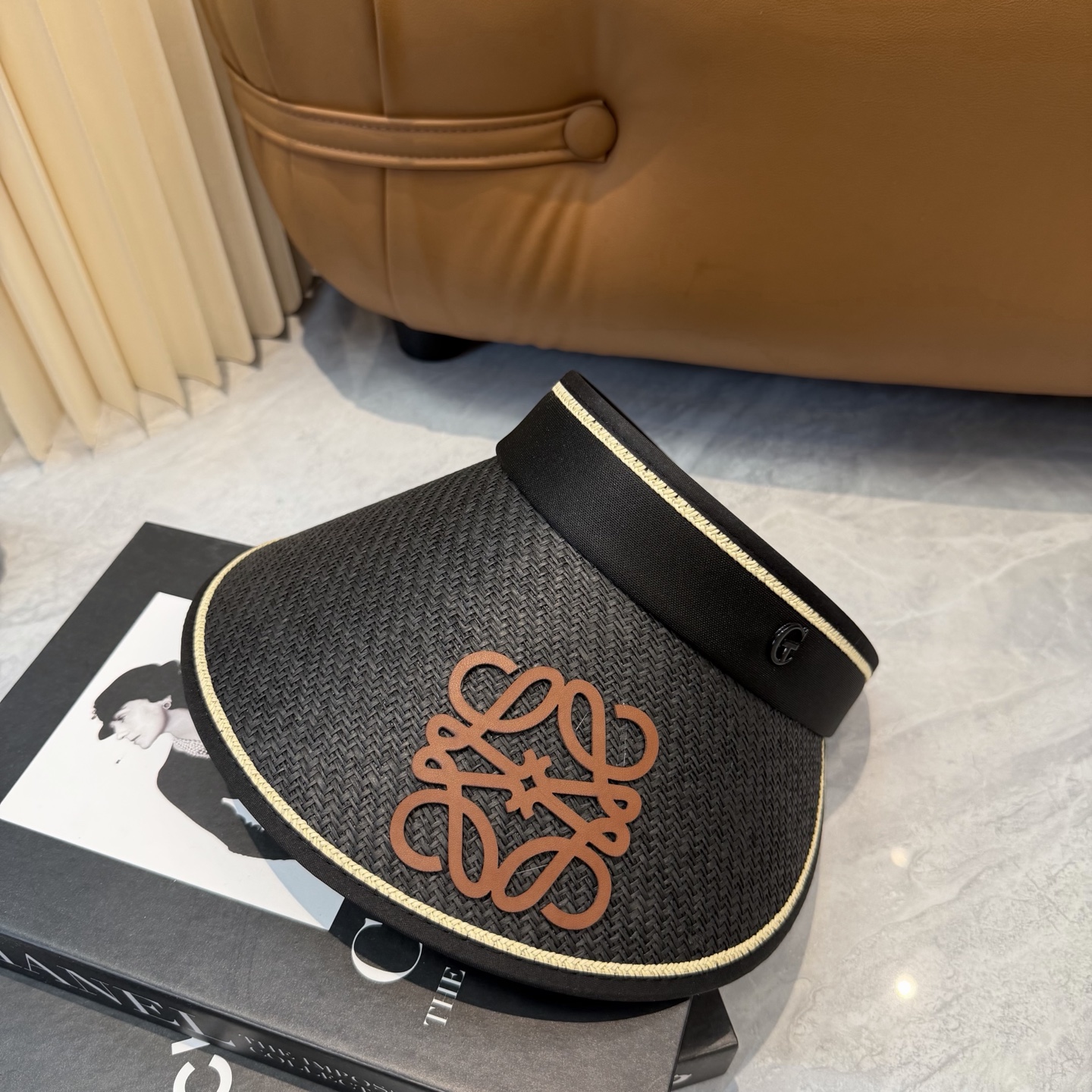 Loewe 罗意威 LOEWE 轻奢名媛风空顶帽 透气不闷头…可调节 夏季
