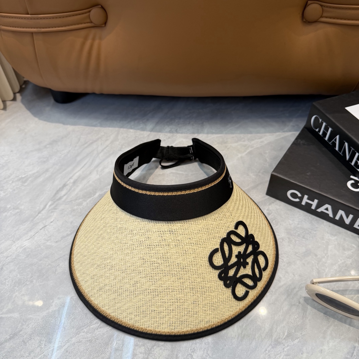 Loewe 罗意威 LOEWE 轻奢名媛风空顶帽 透气不闷头…可调节 夏季