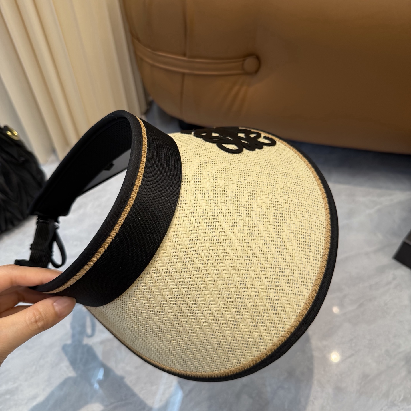 Loewe 罗意威 LOEWE 轻奢名媛风空顶帽 透气不闷头…可调节 夏季