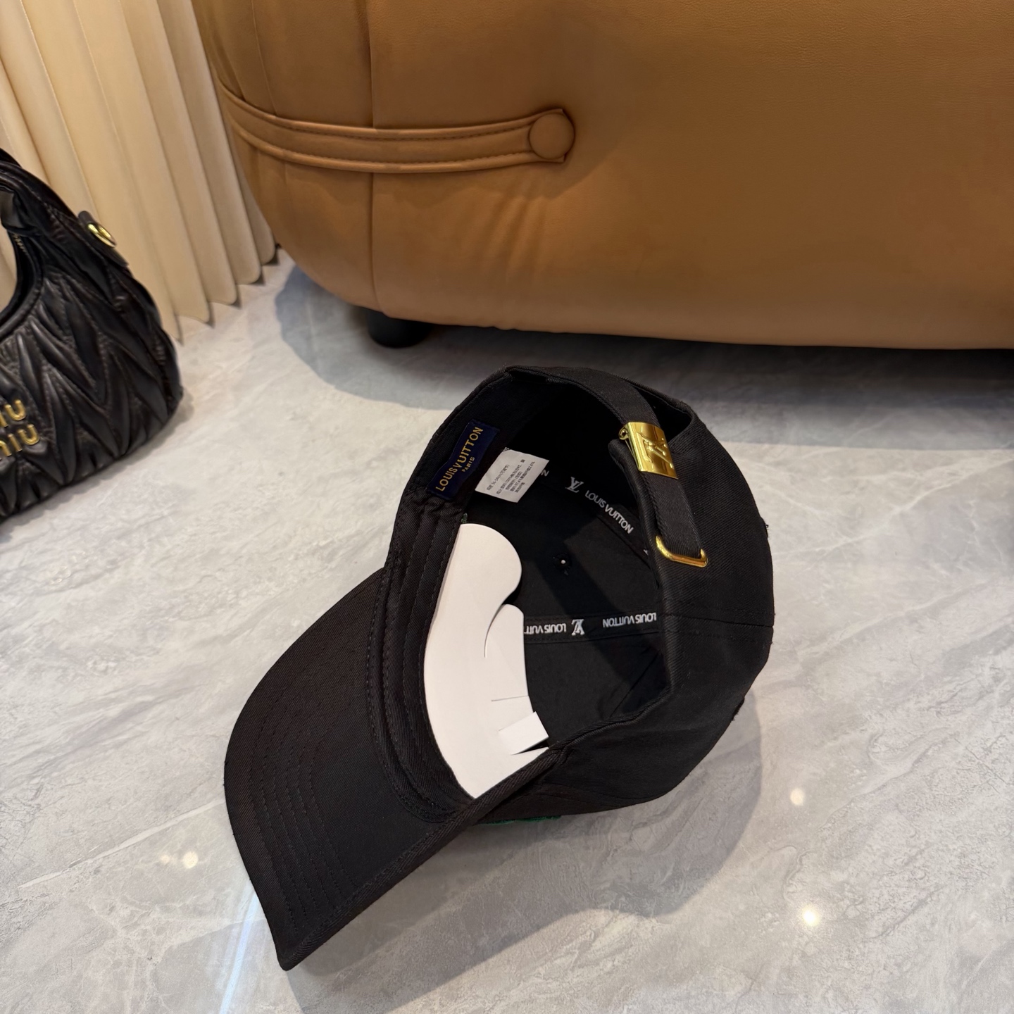 Louis Vuitton LV路易威登高版本刺绣 棒球帽 重工打造 高端 ，百搭款