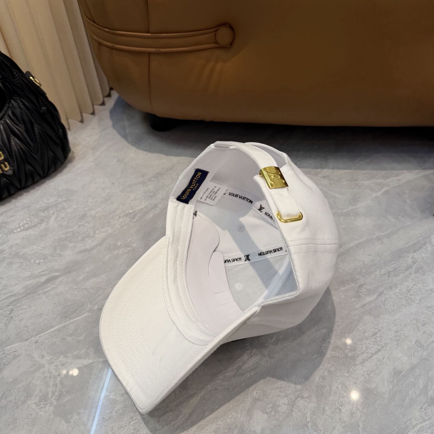 Louis Vuitton LV路易威登高版本刺绣 棒球帽 重工打造 高端 ，百搭款