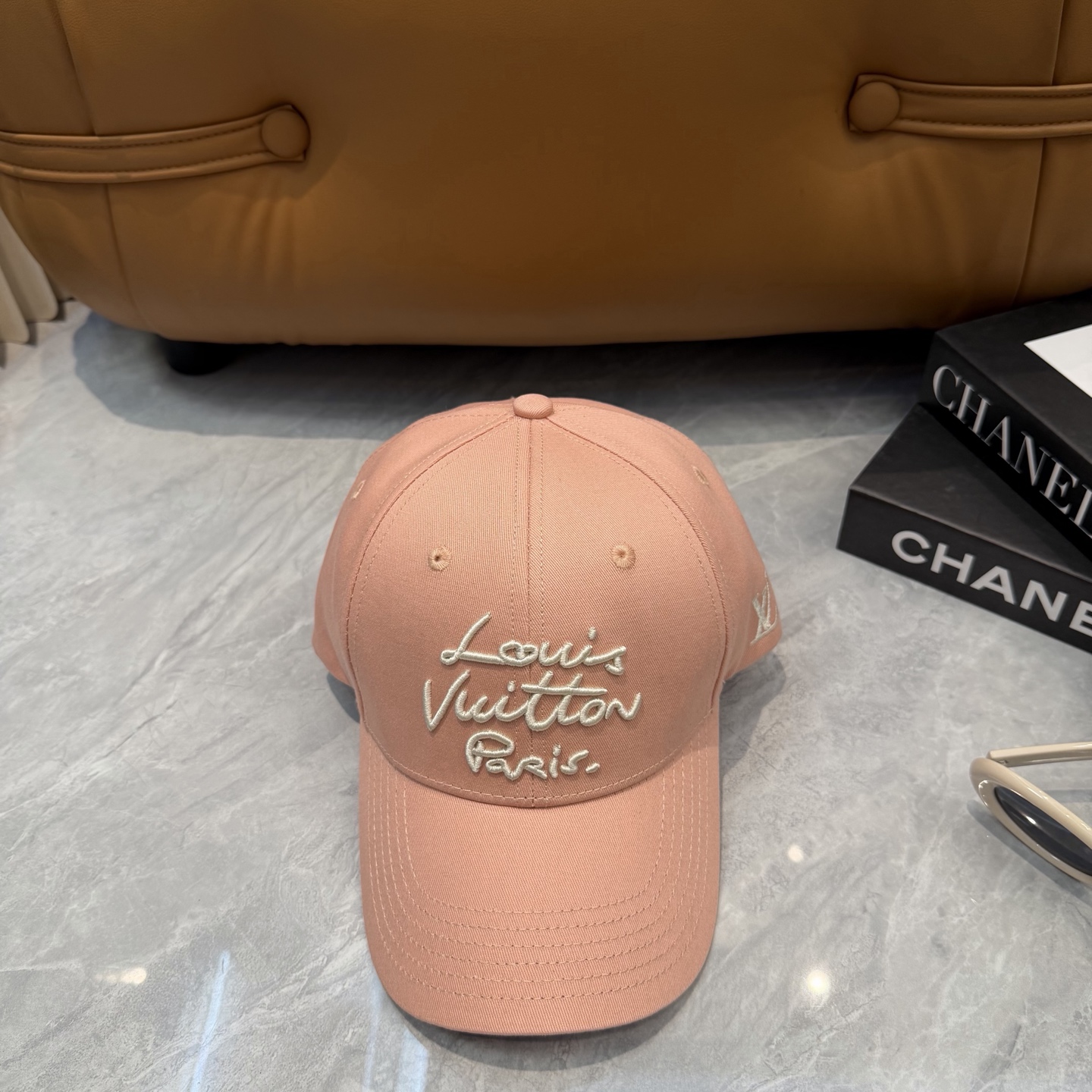 Louis Vuitton LV路易威登高版本刺绣 棒球帽 重工打造 高端 ，百搭款