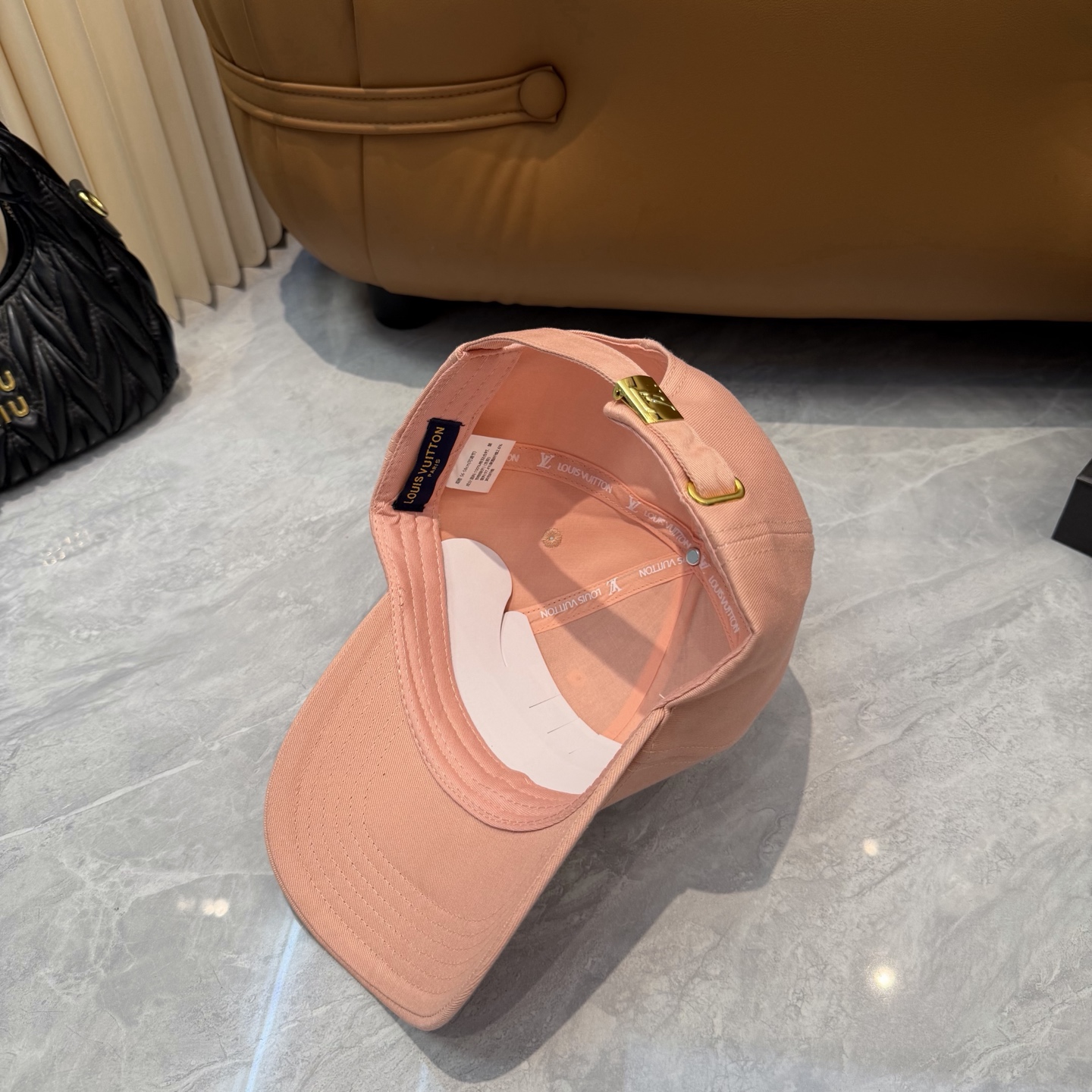 Louis Vuitton LV路易威登高版本刺绣 棒球帽 重工打造 高端 ，百搭款