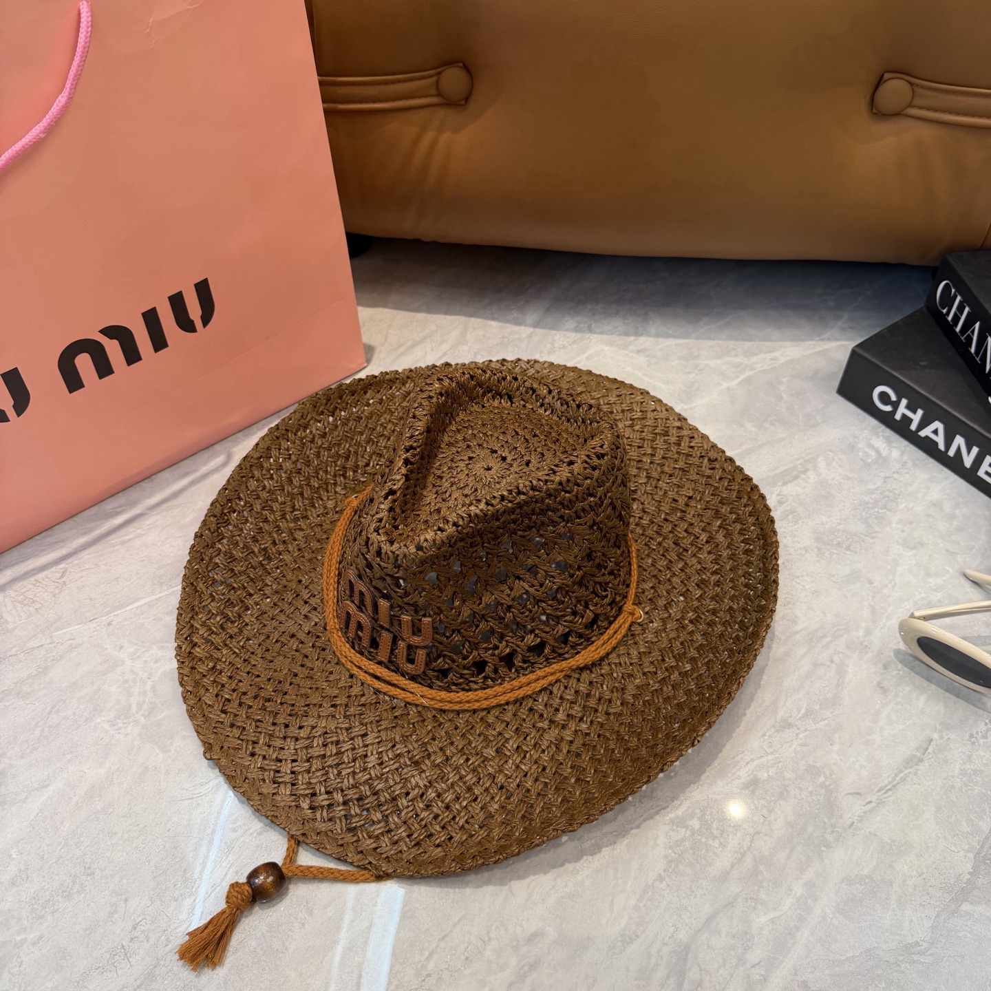 Miu Miu 缪缪miumiu新款草帽，高级定制，细节待上，夏季防晒防紫外线，出行 ，百搭