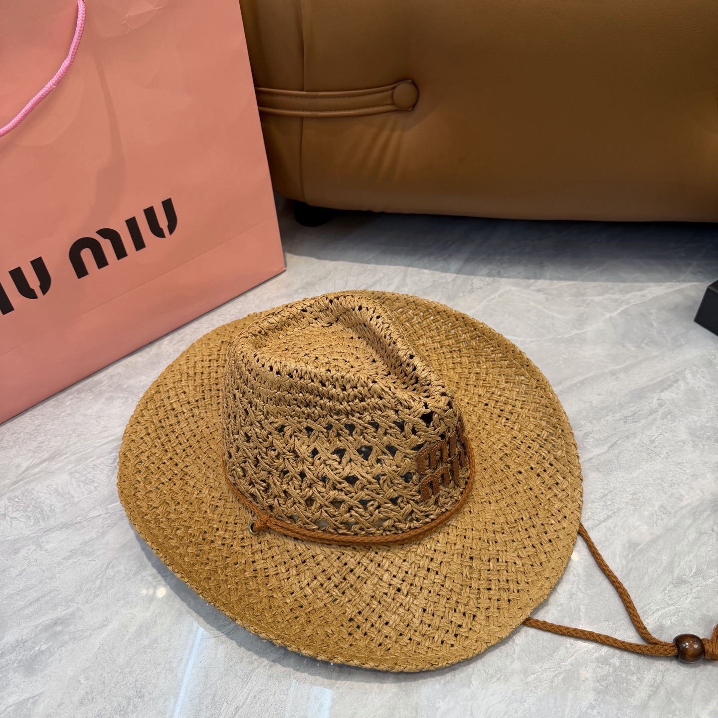 Miu Miu 缪缪miumiu新款草帽，高级定制，细节待上，夏季防晒防紫外线，出行 ，百搭