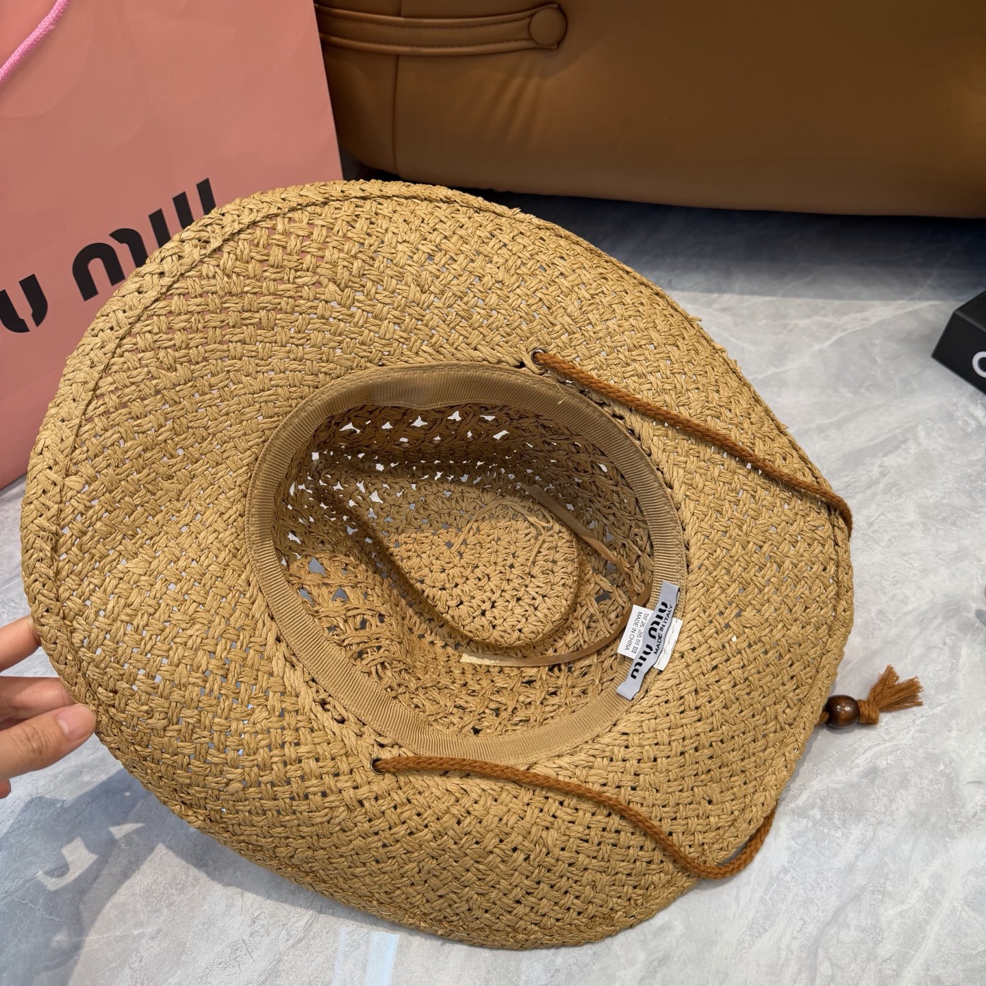 Miu Miu 缪缪miumiu新款草帽，高级定制，细节待上，夏季防晒防紫外线，出行 ，百搭