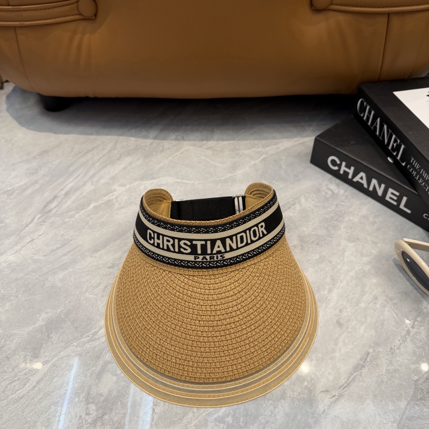 Dior 迪奥Dior 空顶草，个性 范，重工定制，遮阳防晒帽