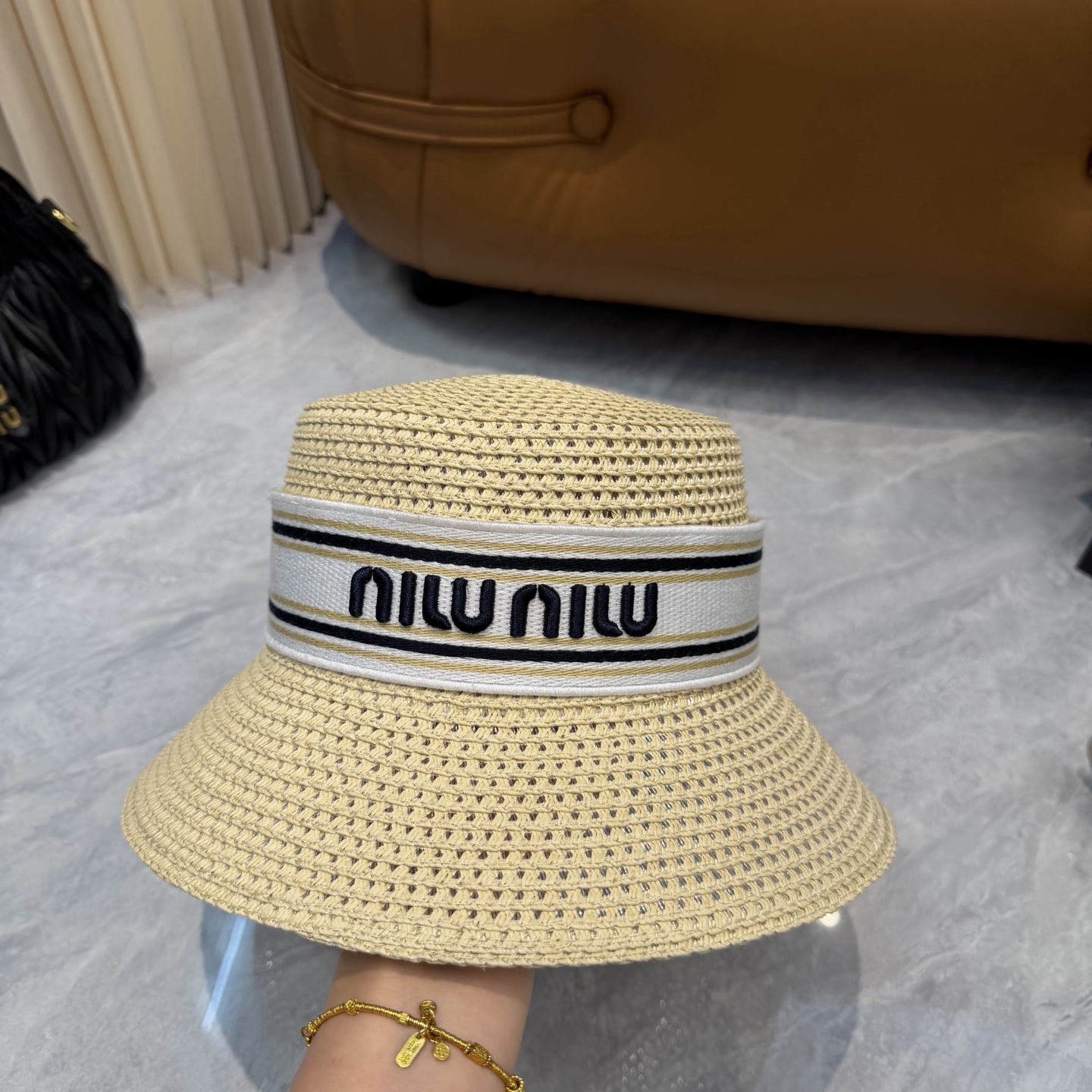 Miu Miu 缪缪miumiu新款织带草帽，高级定制，名媛风，细节待上，夏季防晒防紫外线，出行 ，百搭