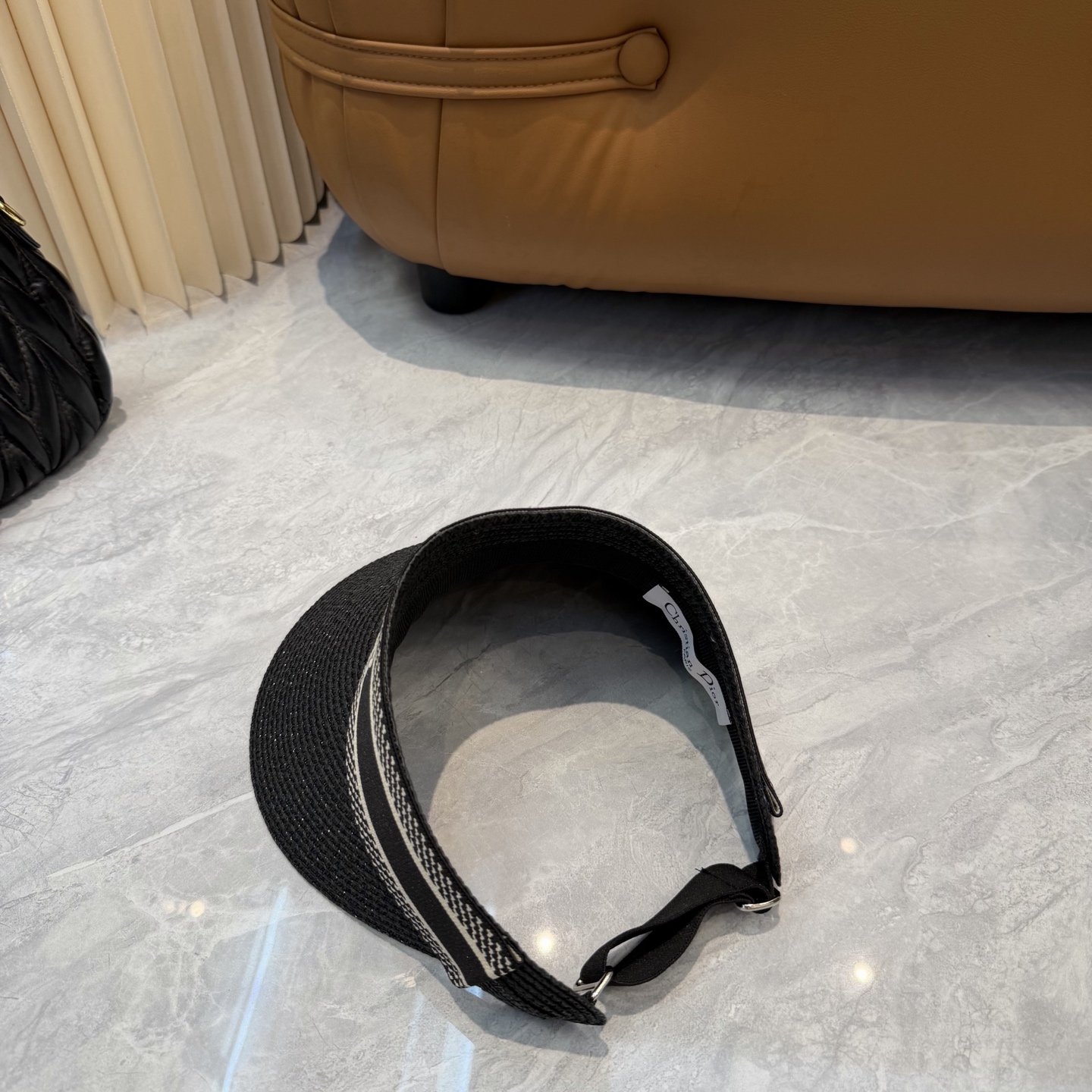 Dior 配防尘袋，迪奥DIOR新款