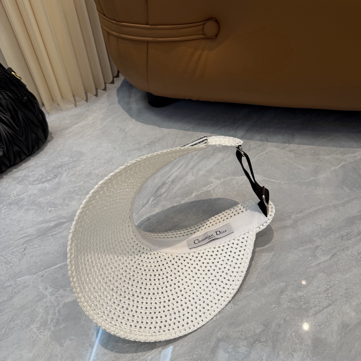 Dior 配防尘袋，迪奥DIOR新款