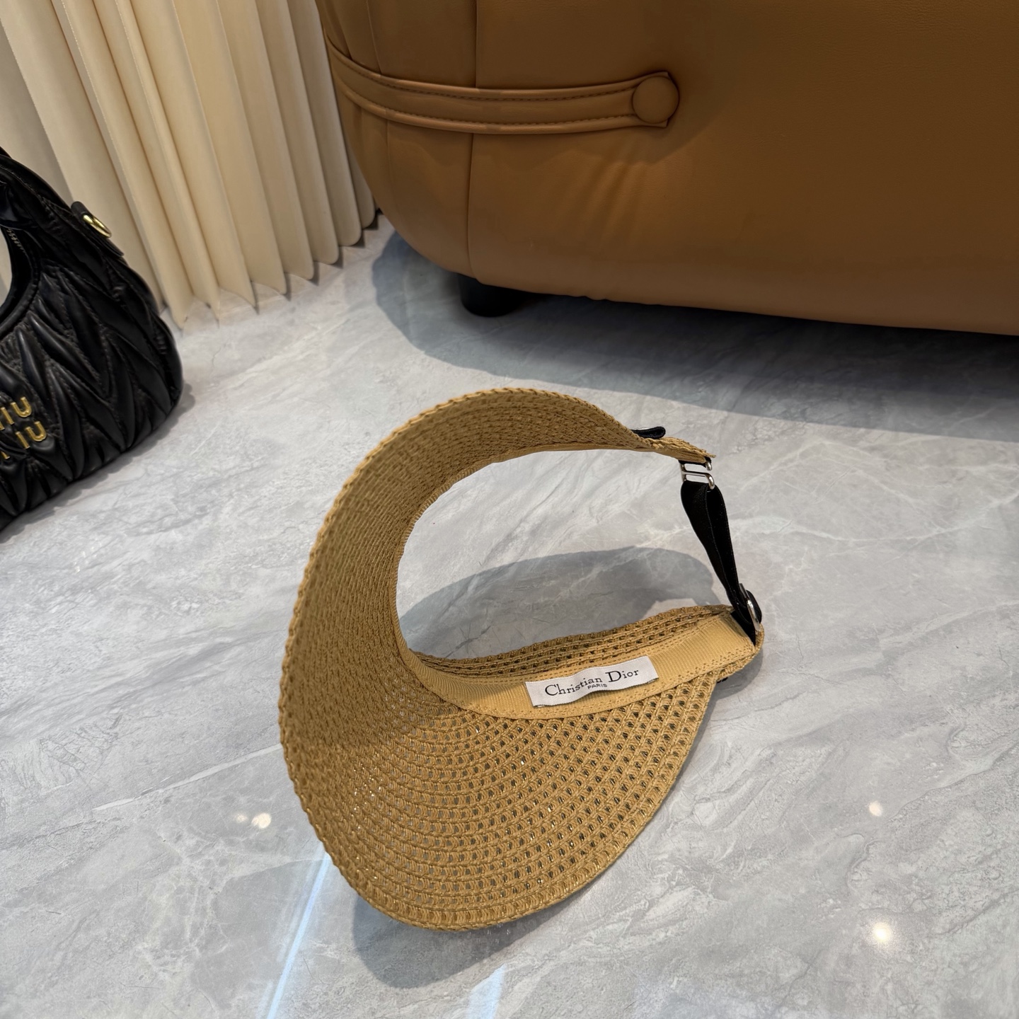 Dior 配防尘袋，迪奥DIOR新款