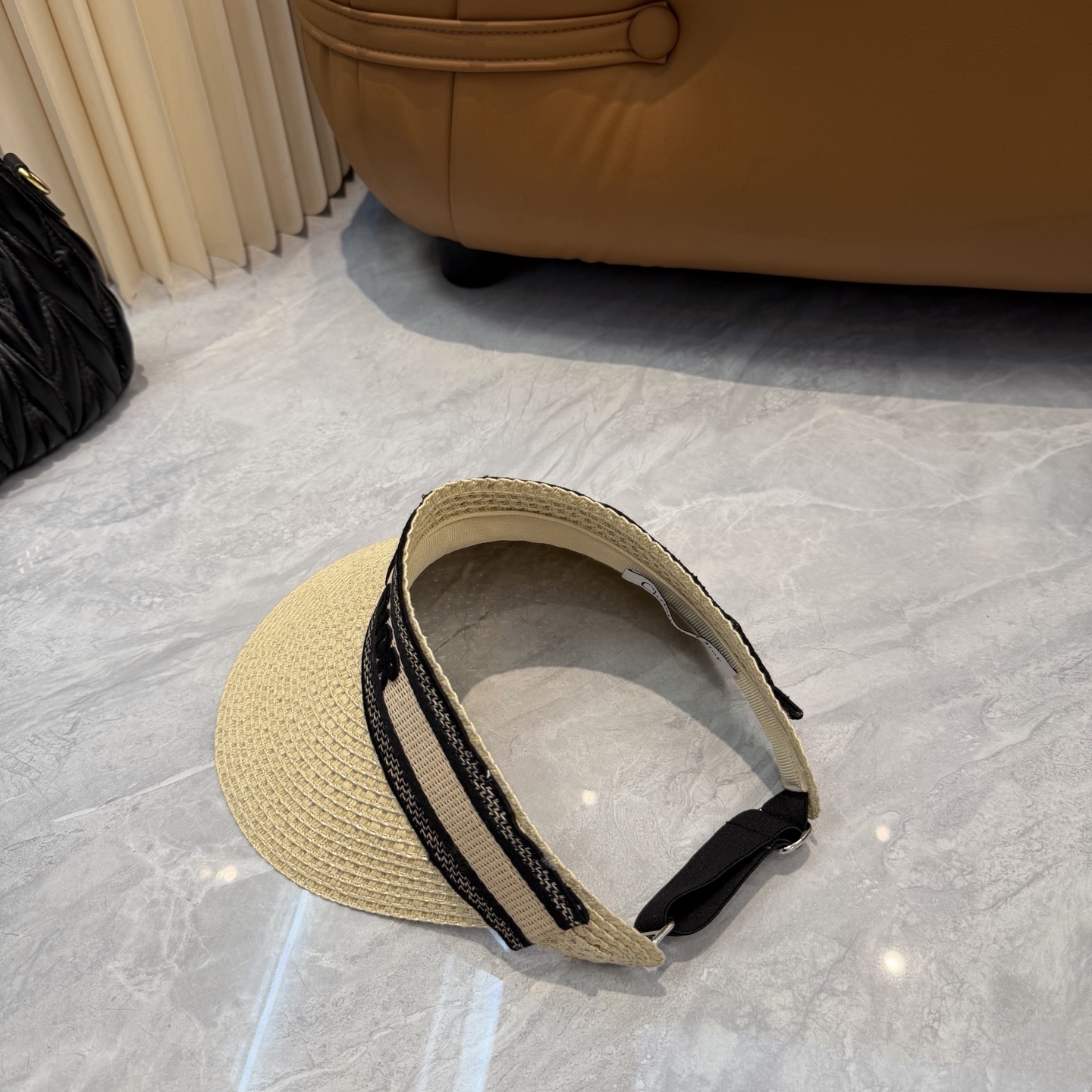 Dior 配防尘袋，迪奥DIOR新款