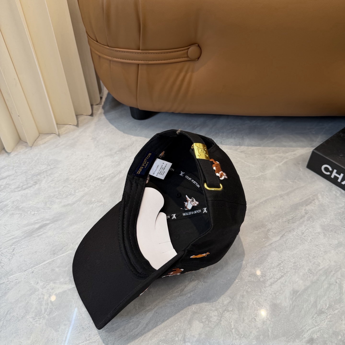 Louis Vuitton 官网高版 ，刺绣棒球帽，非常 的 ，流行的 美，四季可用，出门 ，非常显脸小