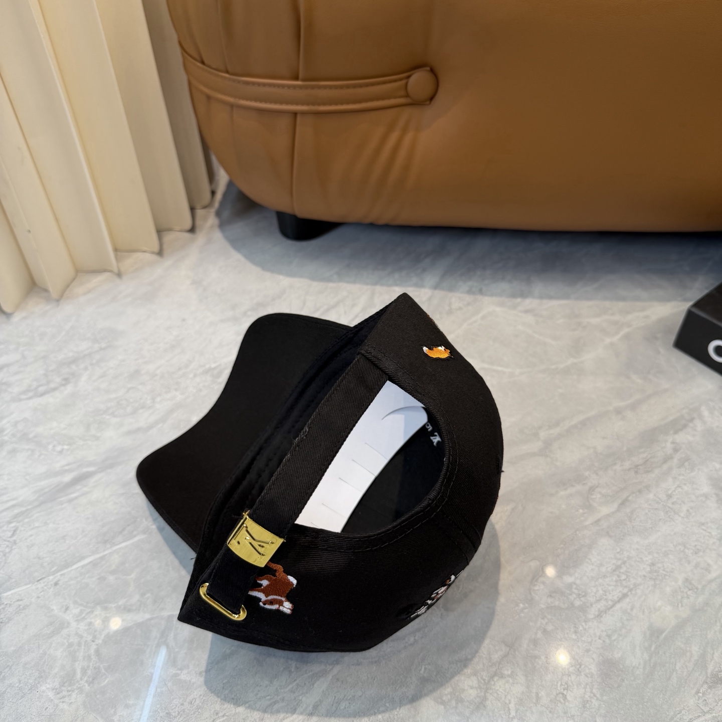 Louis Vuitton 官网高版 ，刺绣棒球帽，非常 的 ，流行的 美，四季可用，出门 ，非常显脸小
