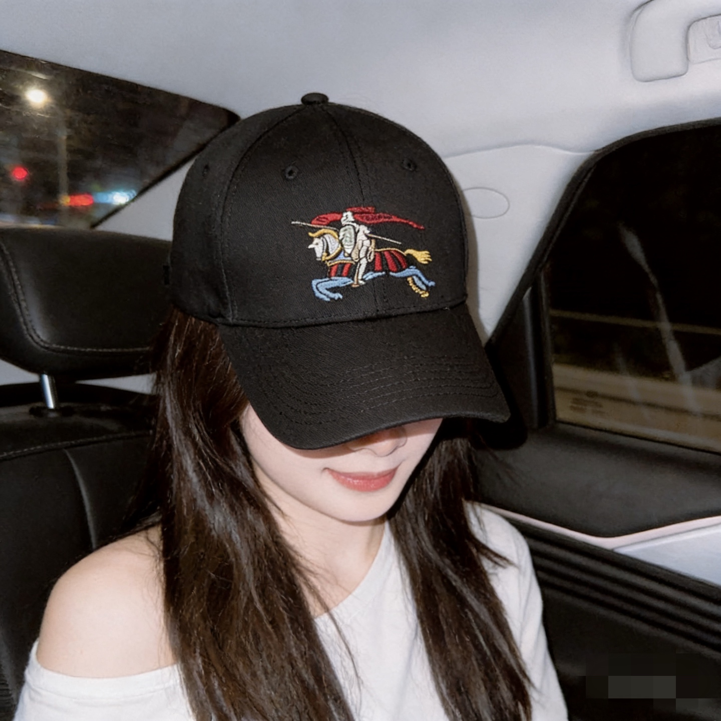 Burberry 巴宝莉BURBERRY 新款刺绣棒球帽 韩版新款英伦风定制款1:1 男女通用棒球帽 提花美邦工艺地质面料 高版品质质量