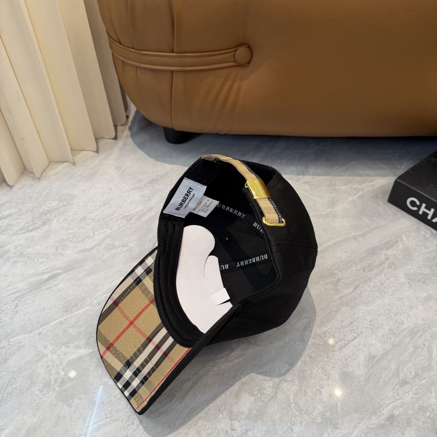 Burberry 巴宝莉BURBERRY 新款刺绣棒球帽 韩版新款英伦风定制款1:1 男女通用棒球帽 提花美邦工艺地质面料 高版品质质量