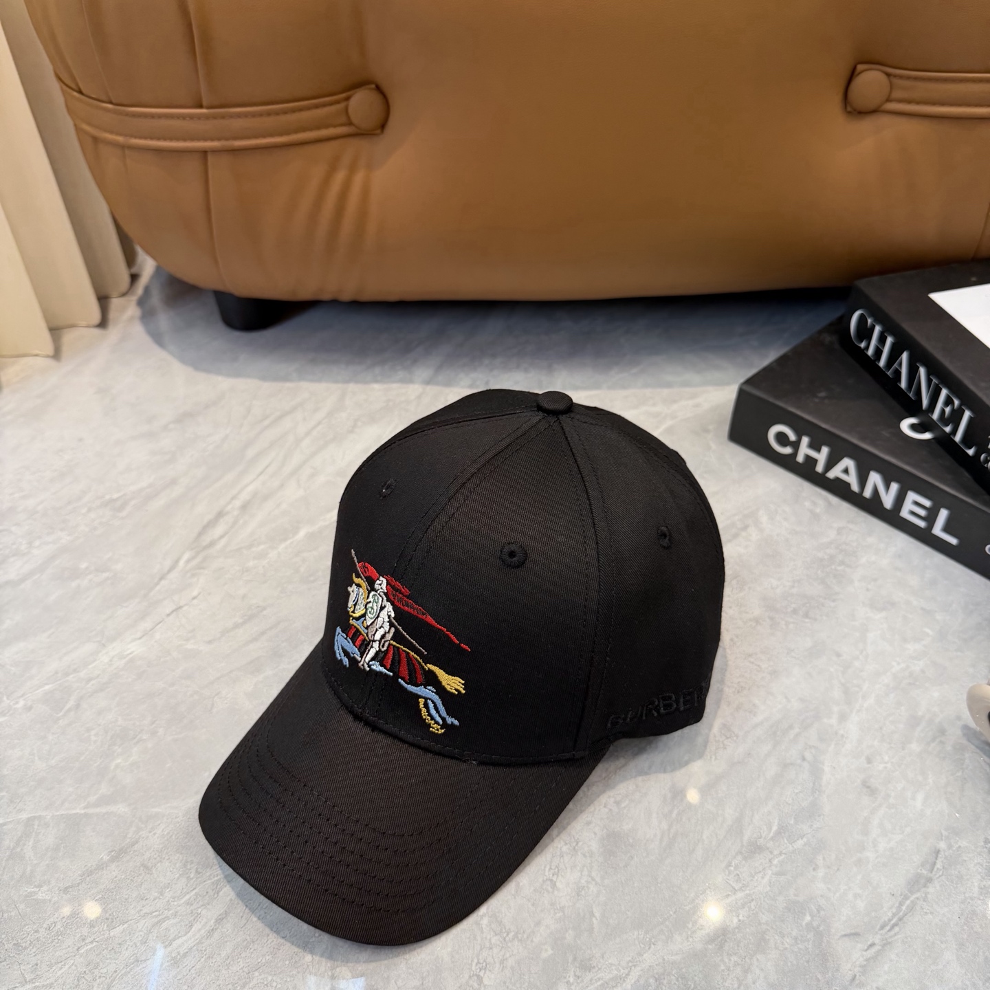 Burberry 巴宝莉BURBERRY 新款刺绣棒球帽 韩版新款英伦风定制款1:1 男女通用棒球帽 提花美邦工艺地质面料 高版品质质量