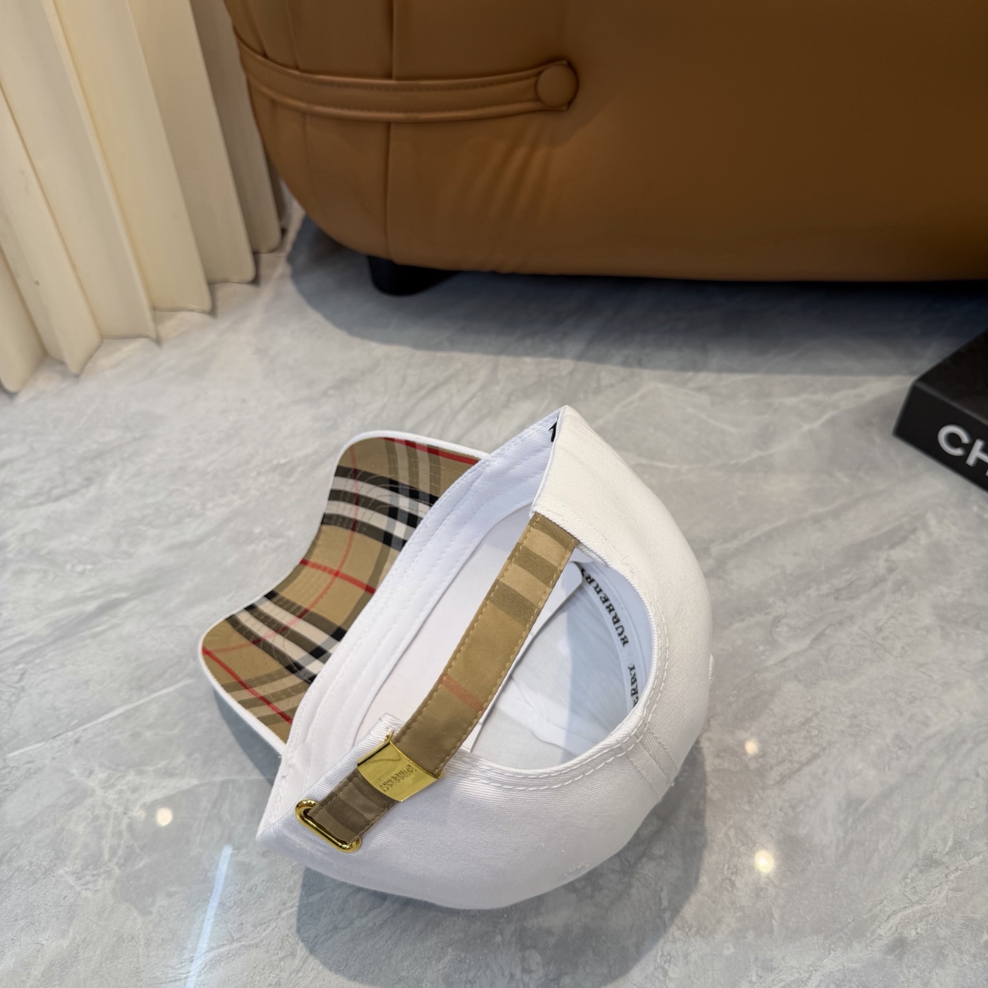 Burberry 巴宝莉BURBERRY 新款刺绣棒球帽 韩版新款英伦风定制款1:1 男女通用棒球帽 提花美邦工艺地质面料 高版品质质量