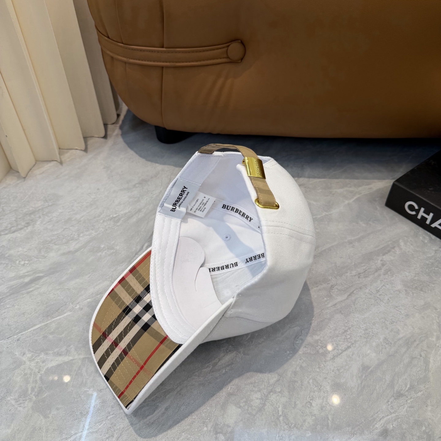 Burberry 巴宝莉BURBERRY 新款刺绣棒球帽 韩版新款英伦风定制款1:1 男女通用棒球帽 提花美邦工艺地质面料 高版品质质量