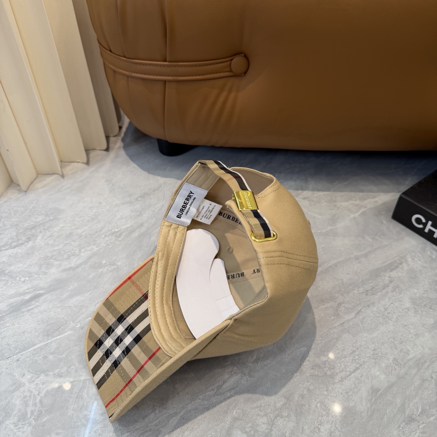Burberry 巴宝莉BURBERRY 新款刺绣棒球帽 韩版新款英伦风定制款1:1 男女通用棒球帽 提花美邦工艺地质面料 高版品质质量