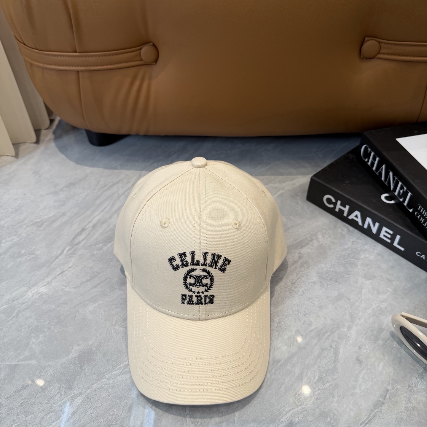 Celine CELINE（赛琳）官网代购版本 1:1 定制 简约字母 最新棒球帽 潮流