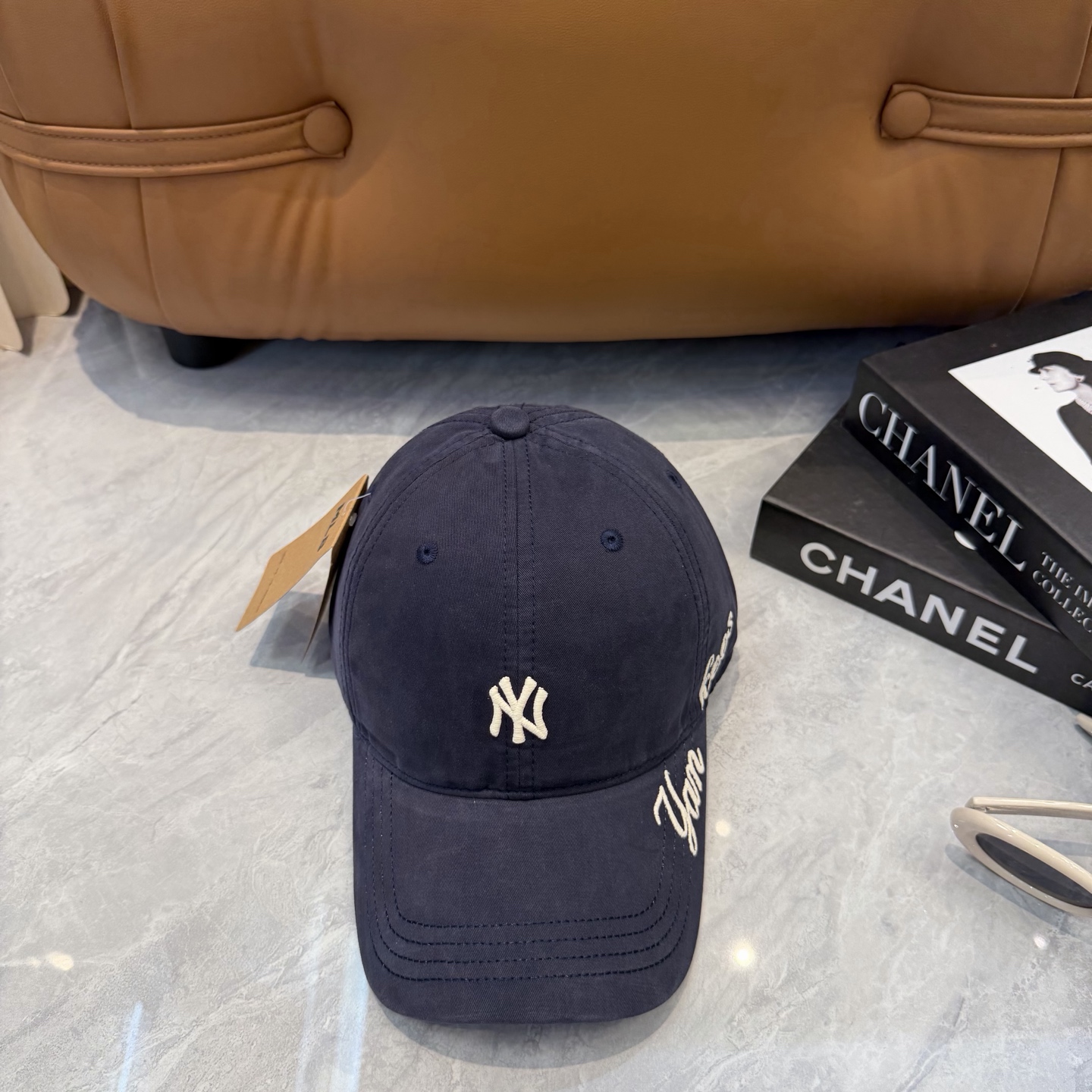 韩国正品MLB棒球帽。NY最新最火的帽子就在这👏👏最新款棒球帽刺绣男女情侣款鸭舌帽❗最新款 ，爆炸款全线