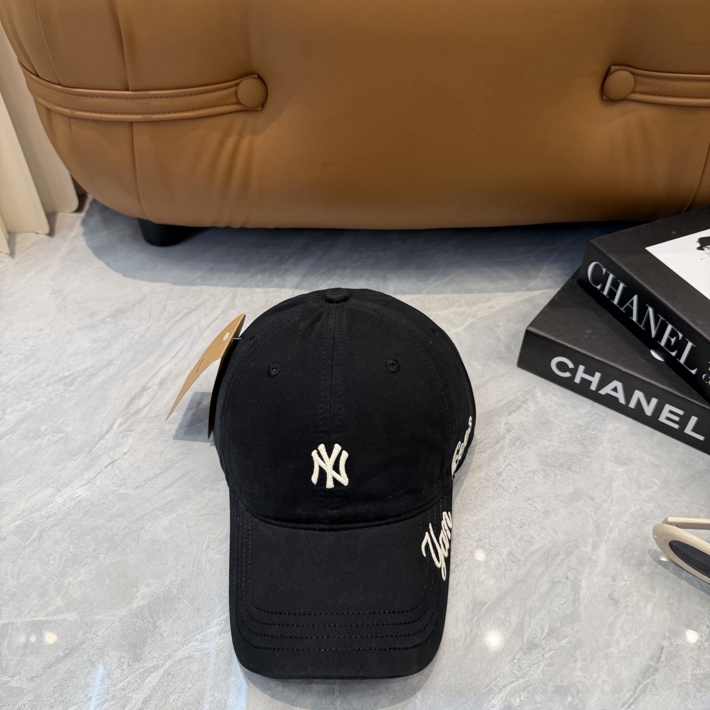 韩国正品MLB棒球帽。NY最新最火的帽子就在这👏👏最新款棒球帽刺绣男女情侣款鸭舌帽❗最新款 ，爆炸款全线