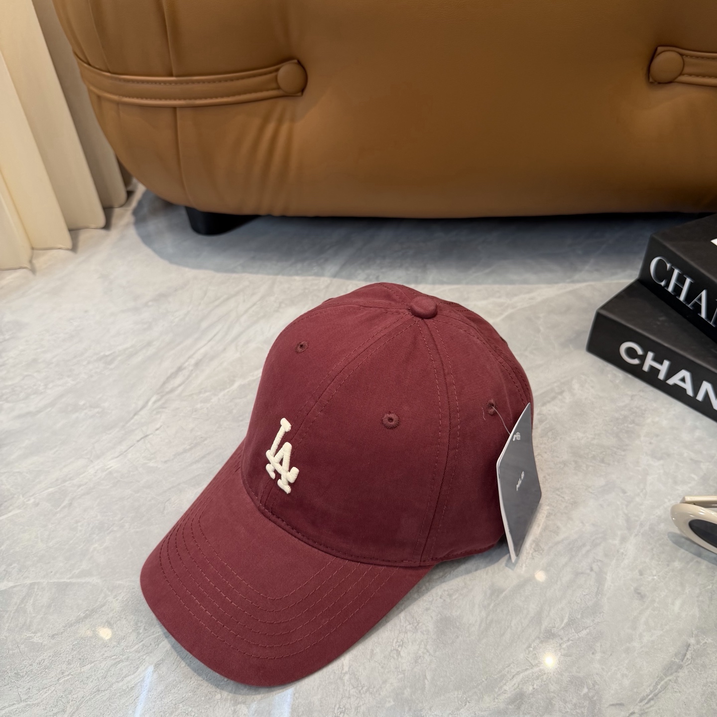 韩国正品MLB棒球帽。NY最新最火的帽子就在这👏👏最新款棒球帽刺绣男女情侣款鸭舌帽❗最新款 ，爆炸款全线