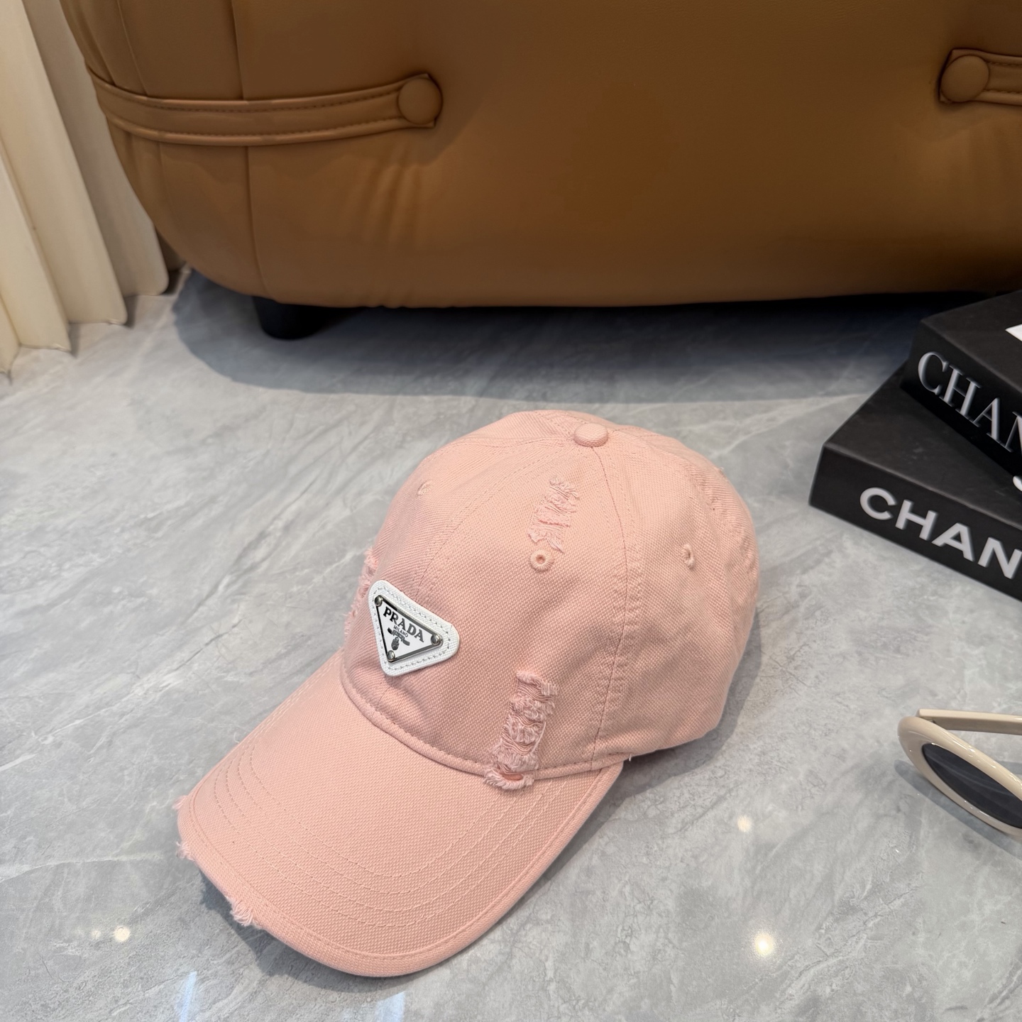 普拉达 Prada🆕新款个性棒球帽，高品质透气性巨佳，四季佩戴款高颜值时尚单品！男女同款