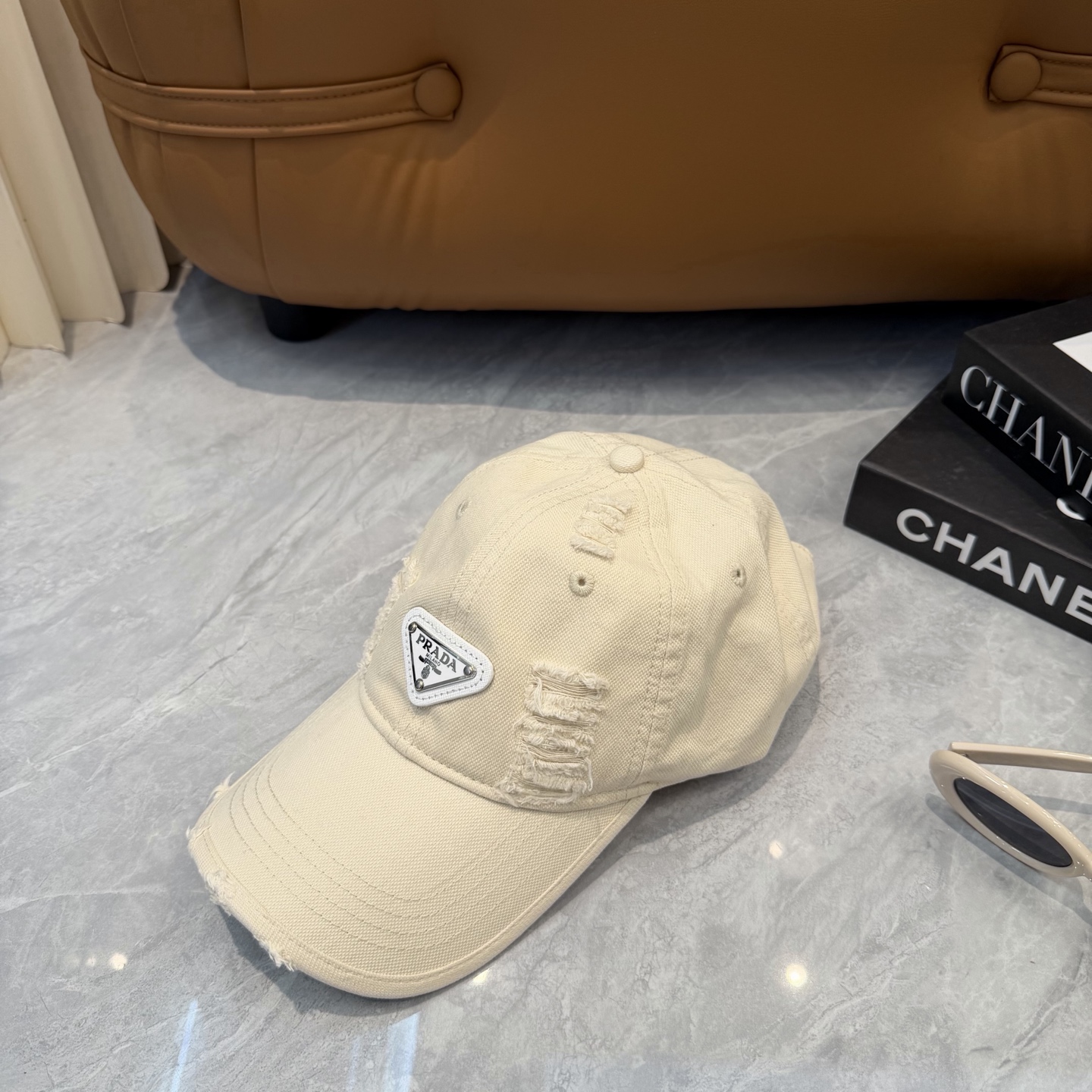 普拉达 Prada🆕新款个性棒球帽，高品质透气性巨佳，四季佩戴款高颜值时尚单品！男女同款